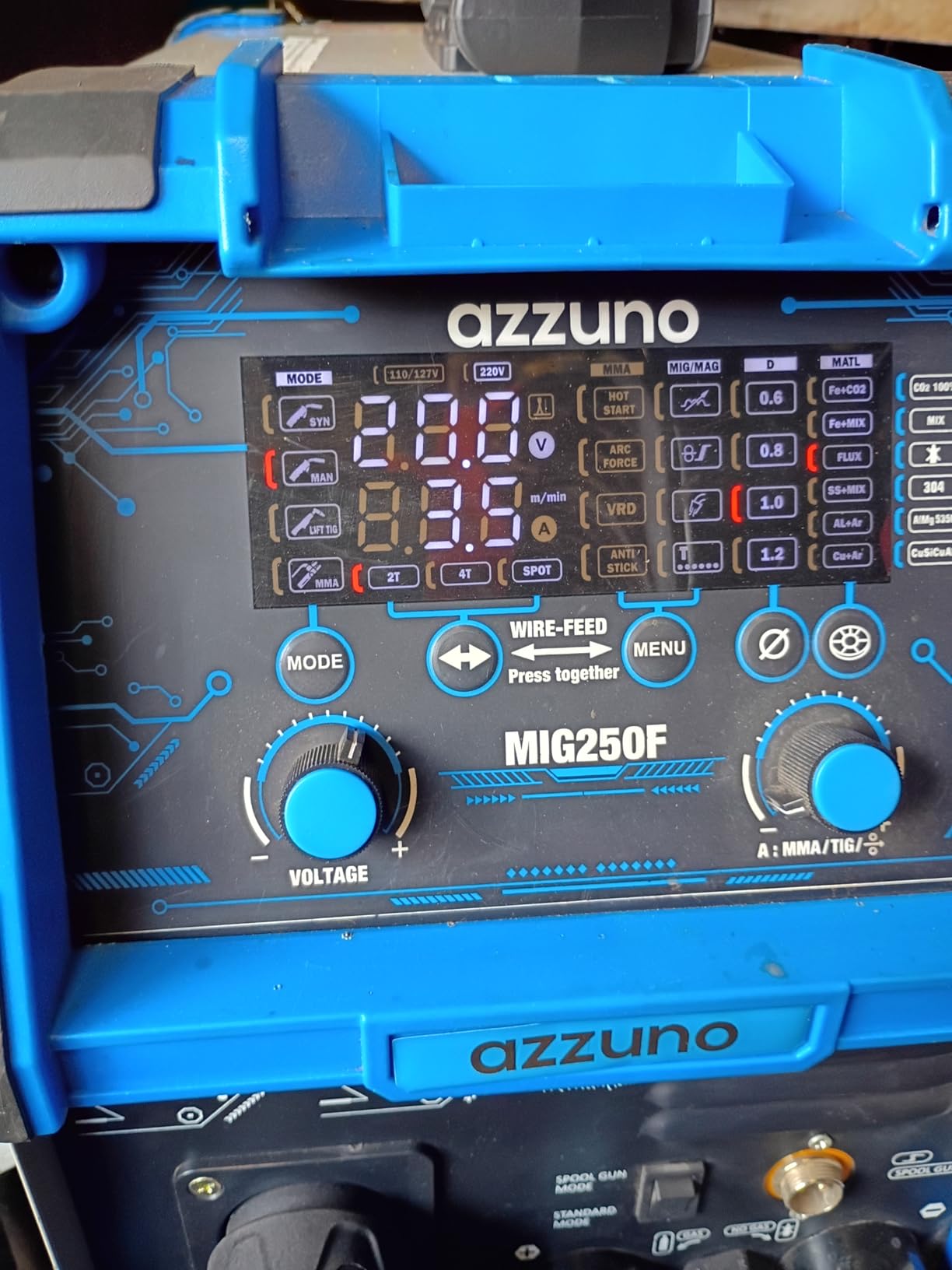 AZZUNO 250A Aluminum MIG Welder, 110V/220V 6 in 1 Gas/Gasless MIG customer photo 2