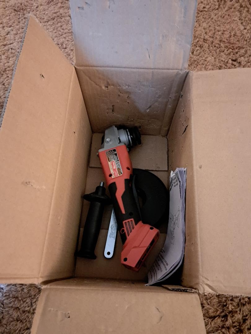 Milwaukee Electric - M18TRADE BRUSHLESS 4-1/2 / 5 Cut-Off Grinder customer photo 1