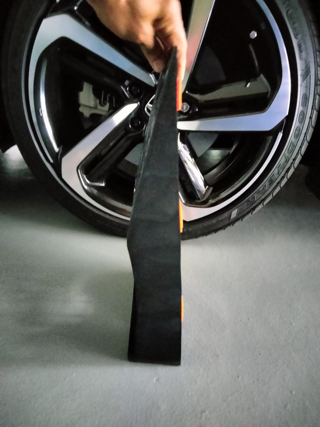 Car Ramps for Easy Vehicle Maintenance and Safe Lifting, Sturdy, Lightweight, Low Profile Car Ramps for Jack Support, Heavy Duty Tire Ramps for Low Chassis Cars, 2 PCS customer photo 2