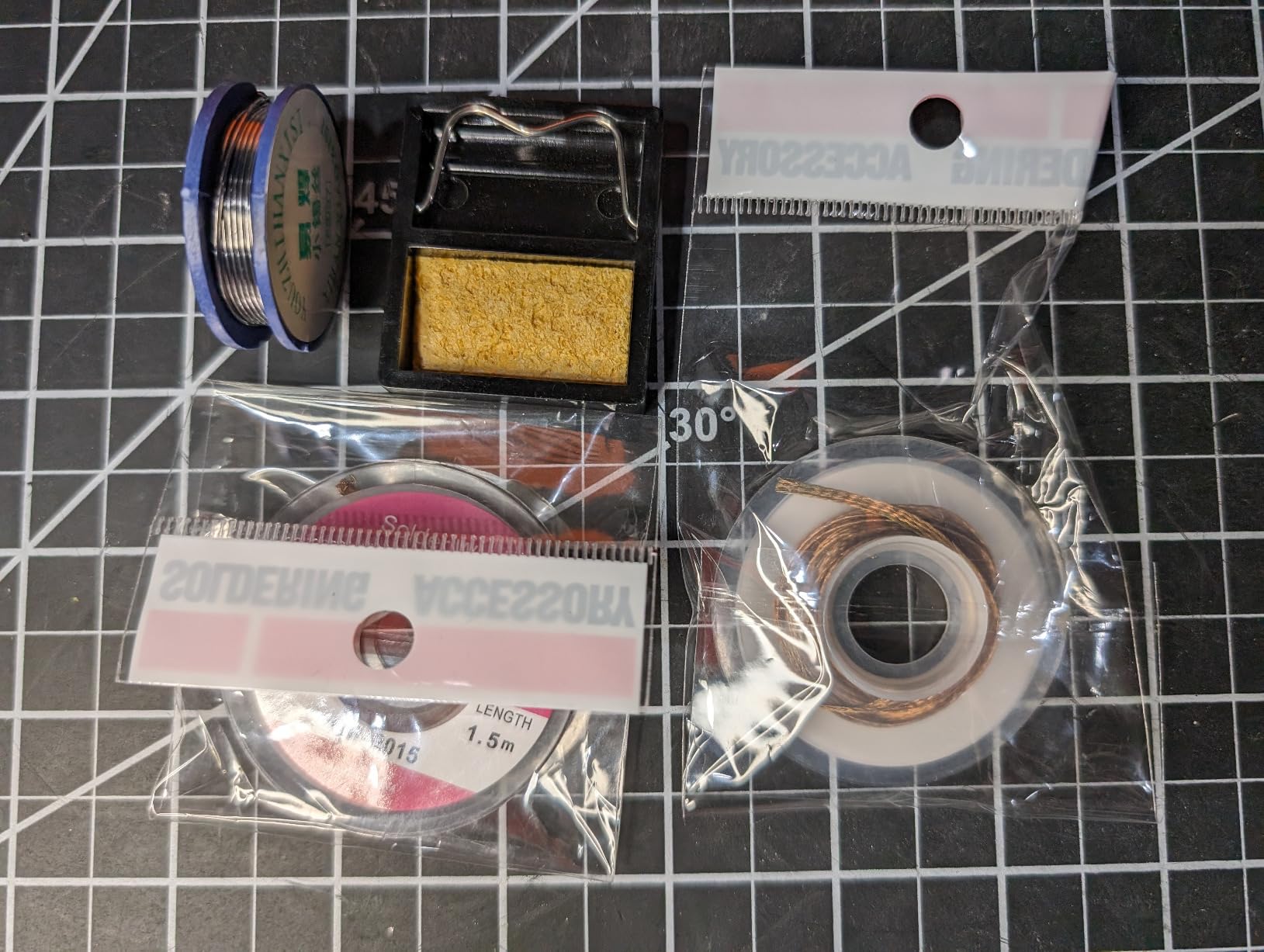 Electric Desoldering Iron Desoldering Tool,110v Desoldering Pumps with Desoldering Nozzles 1.0mm 1.2mm ,Desoldering Gun with Desoldering Station、Solder Remover,Solder Sucker Desoldering Pump customer photo 1