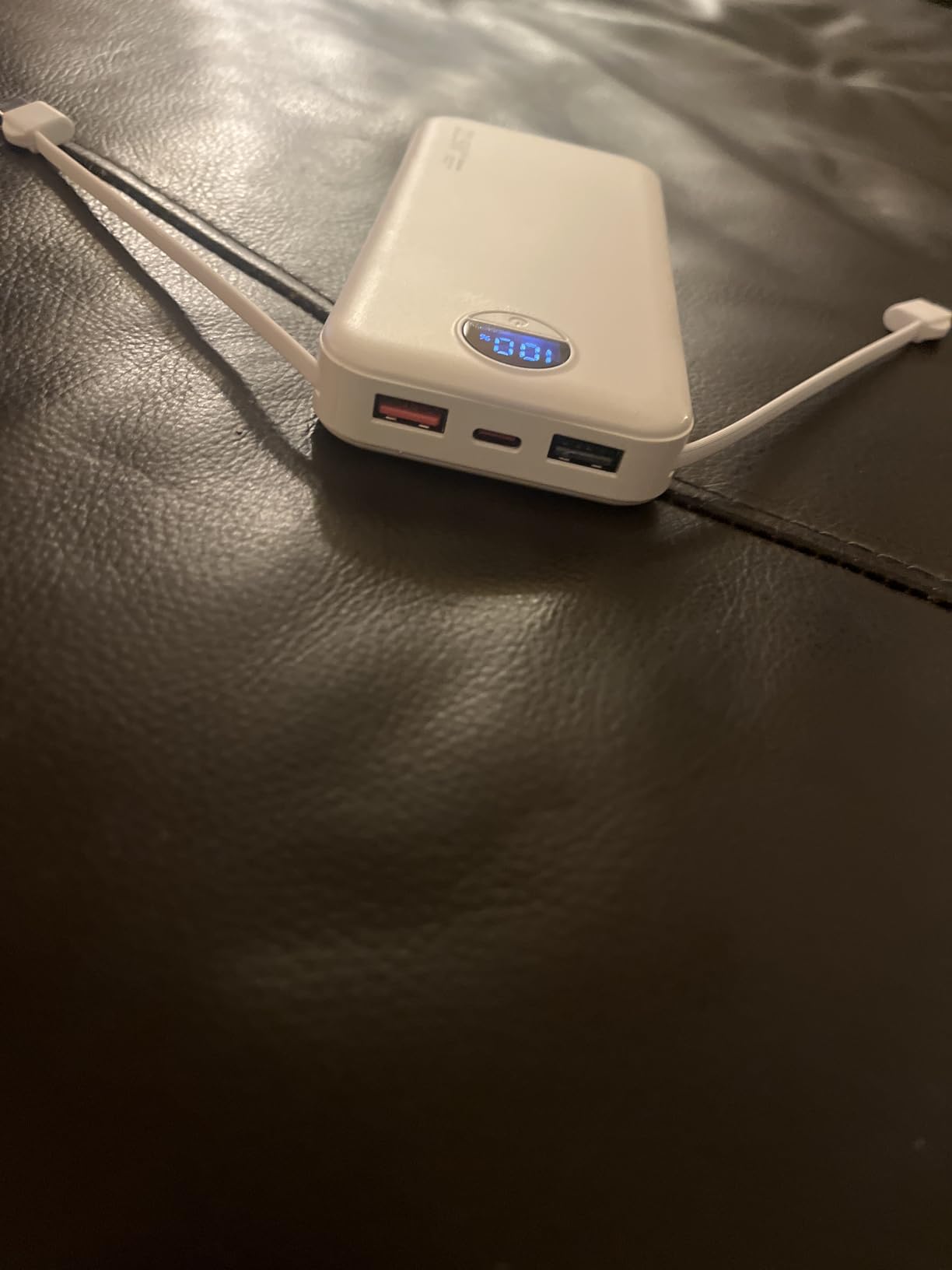 citicr Portable Charger 10000mAh PD20W w/Built-in Cables & Wall Plug Purple customer photo 1