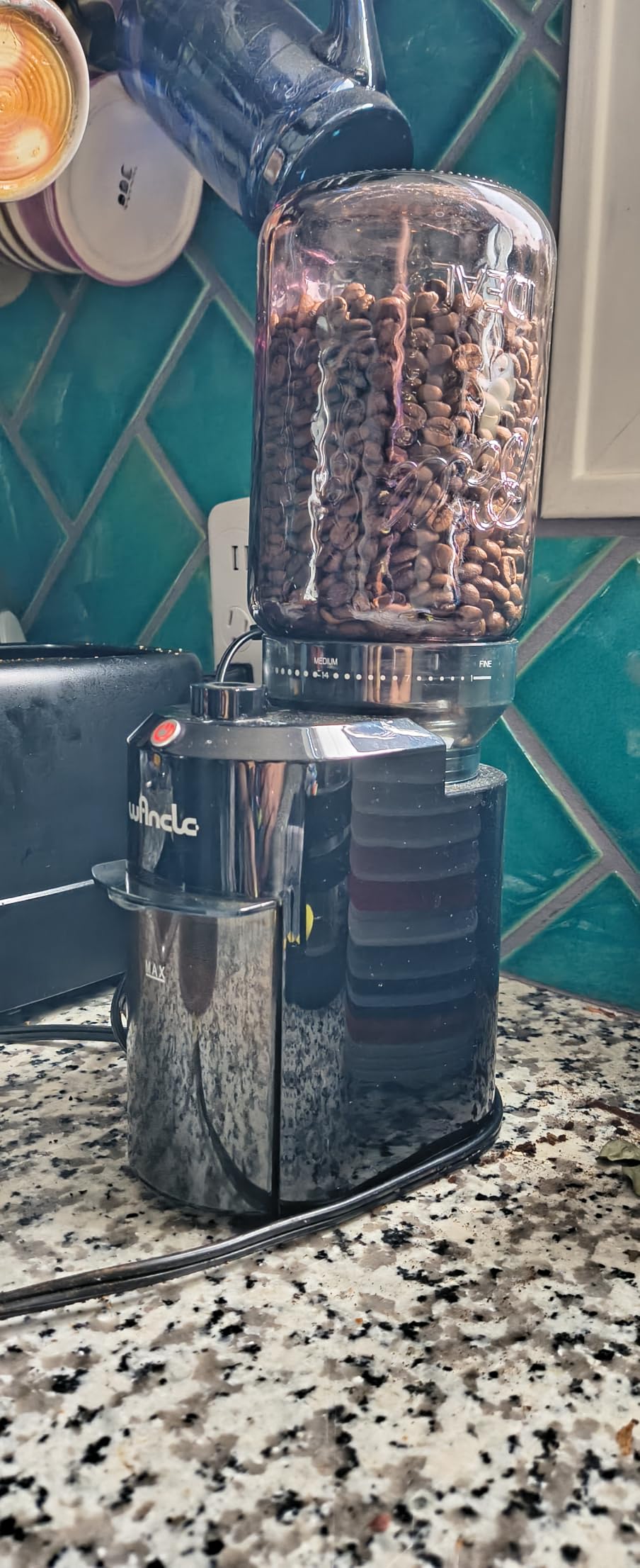 Wancle Electric Burr Coffee Grinder - Adjustable with 28 Precise Grind Settings for 12 Cups - Professional Coffee Bean Grinder (Plastic, Black) customer photo 2