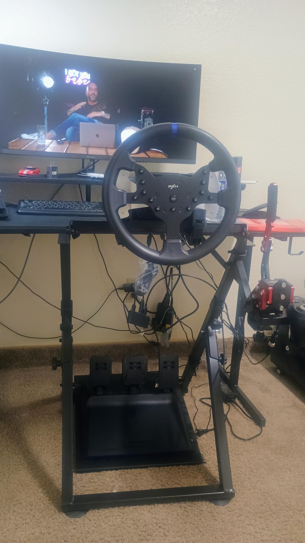 PXN V99 Force Feedback Racing Wheel, with Pedals and Shifter customer photo 1