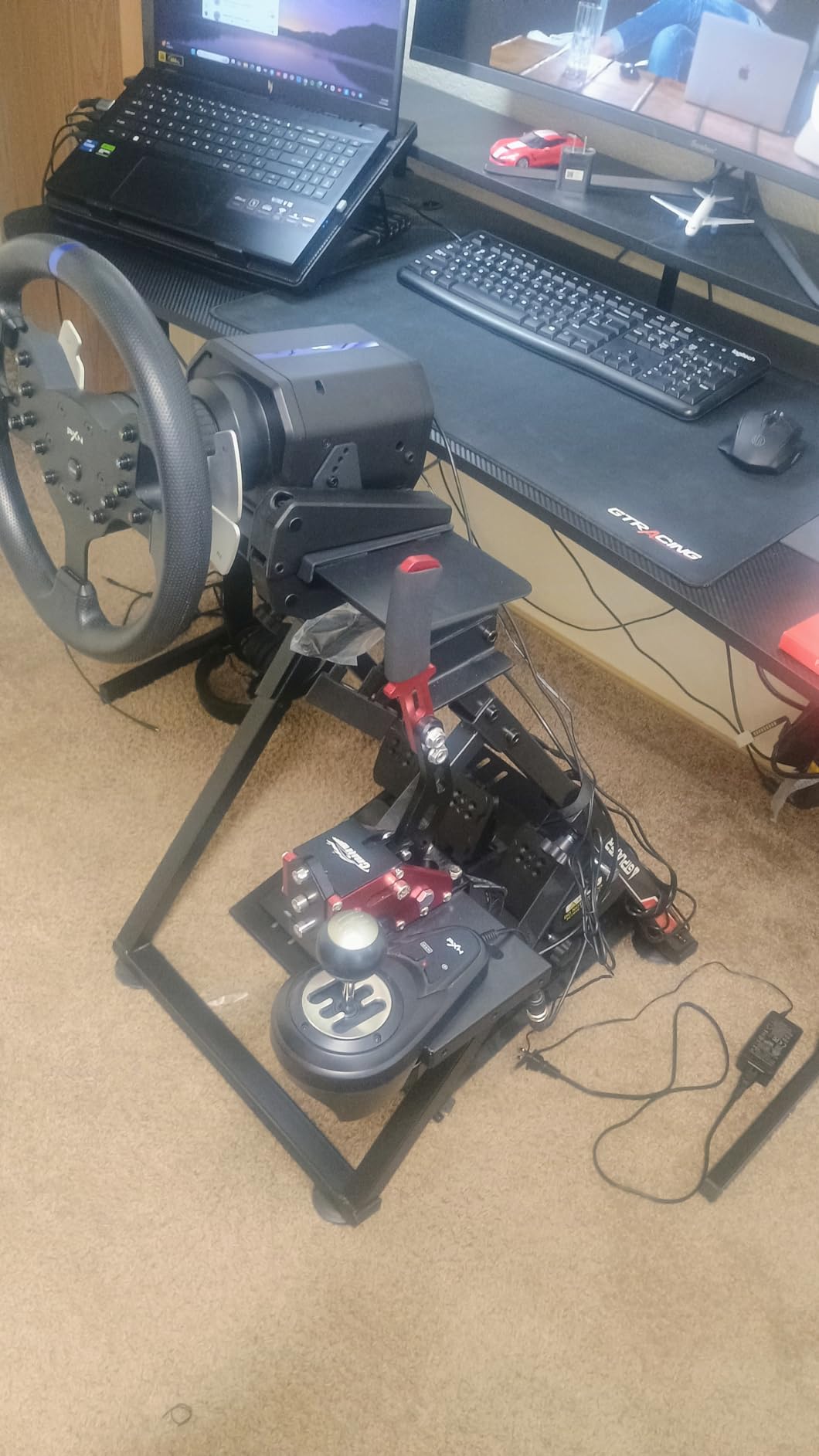 PXN V99 Force Feedback Racing Wheel, with Pedals and Shifter customer photo 2