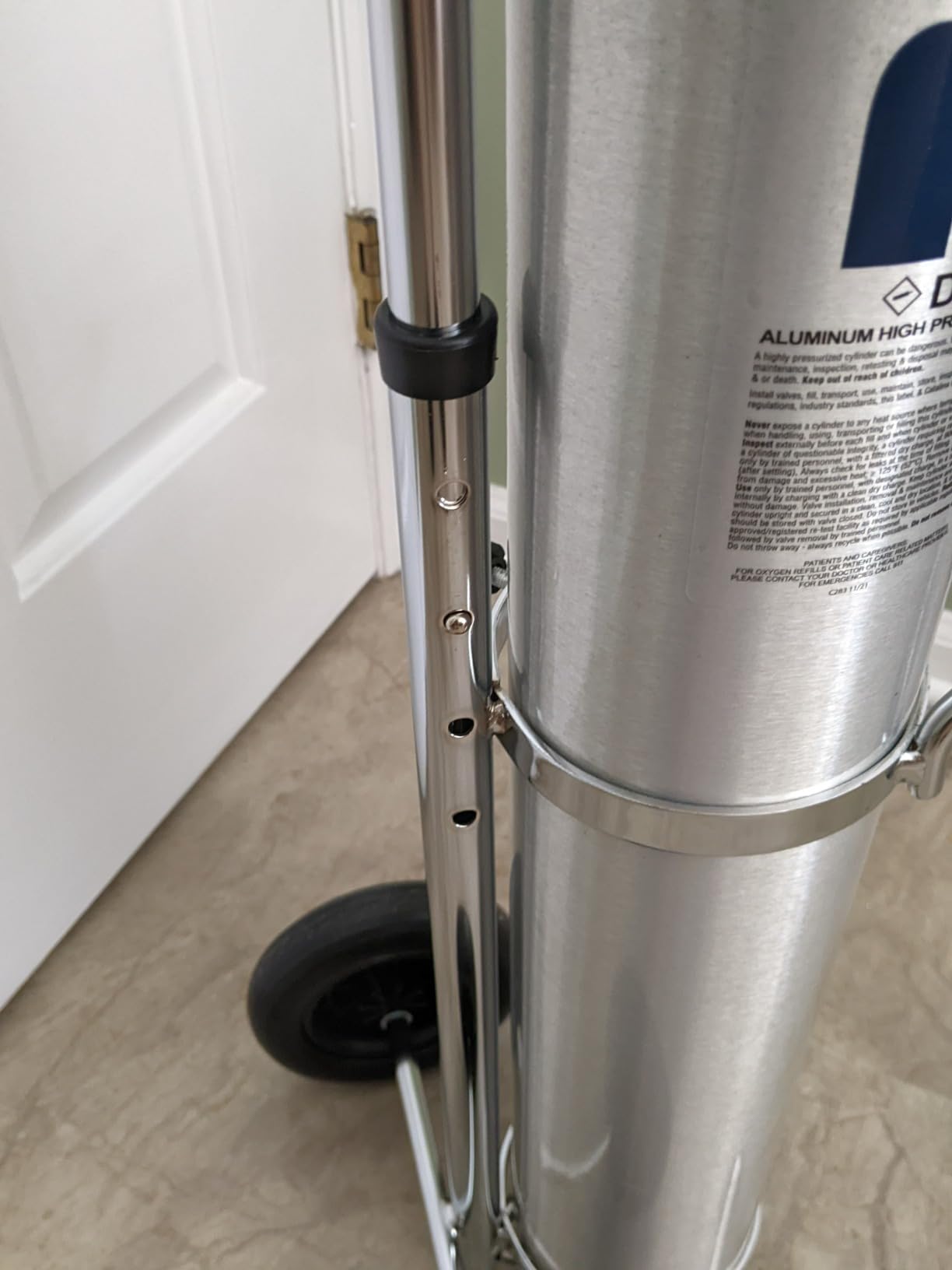 Medfex Oxygen Tank Complete Set - USA Made | 680 Liter Capacity - Standard Size Kit customer photo 1