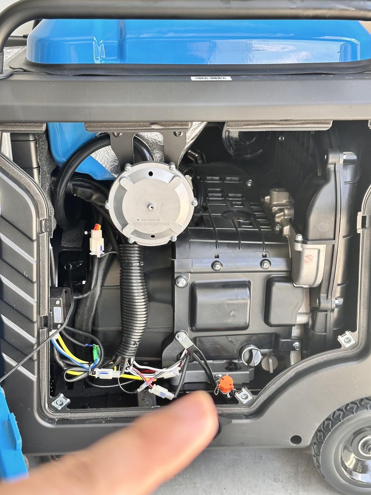 Pulsar PGD105TiSCO Tri Fuel Inverter Generator,10500-Watt Tri Fuel Gasoline Propane Natural Gas Portable 50A Generator with Remote Start, CARB Compliant customer photo 2