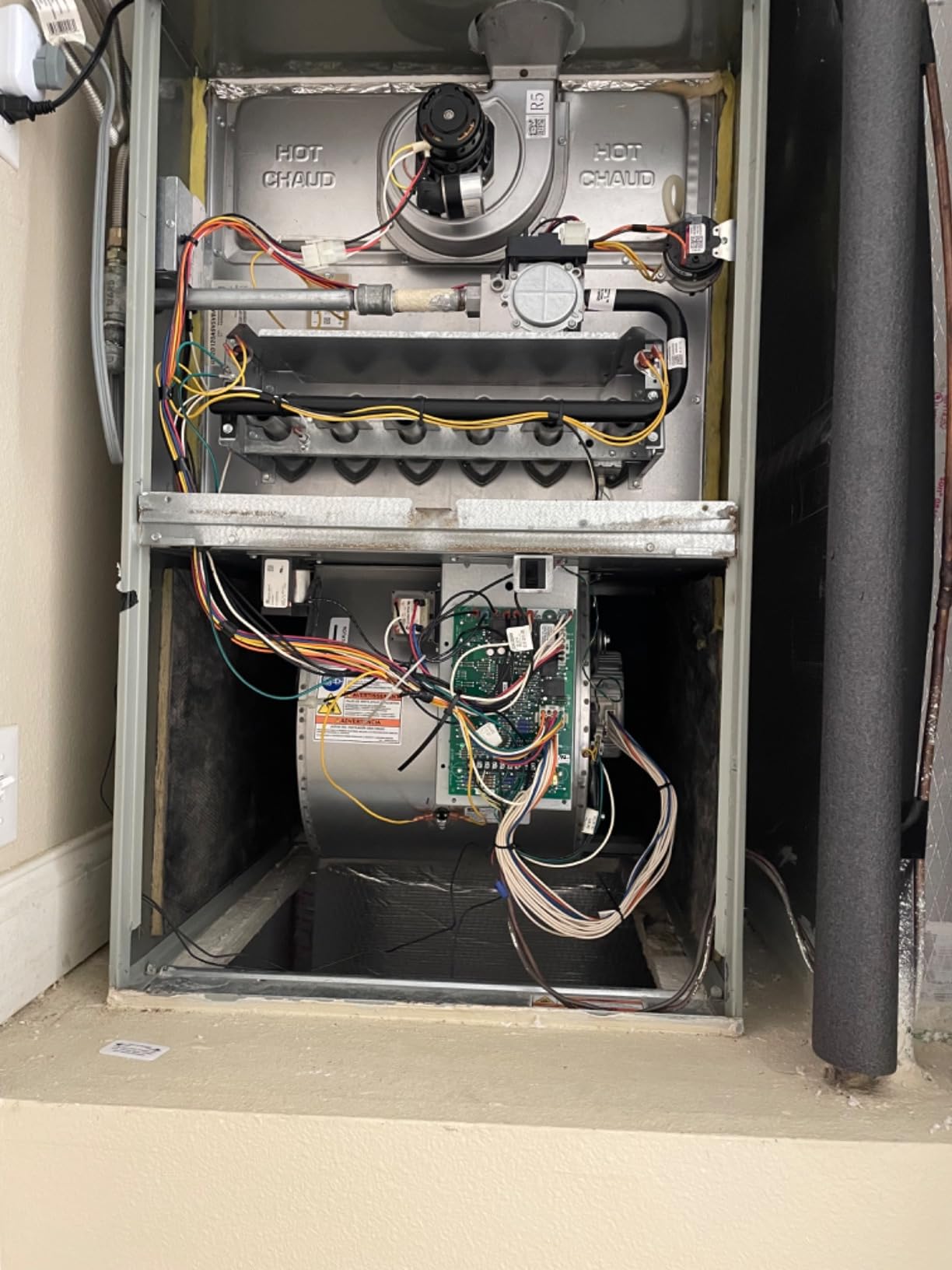 ABB THOMESURGEP • Whole Home Surge Protection Device • Type 1 SPD • NEMA 3R customer photo 1