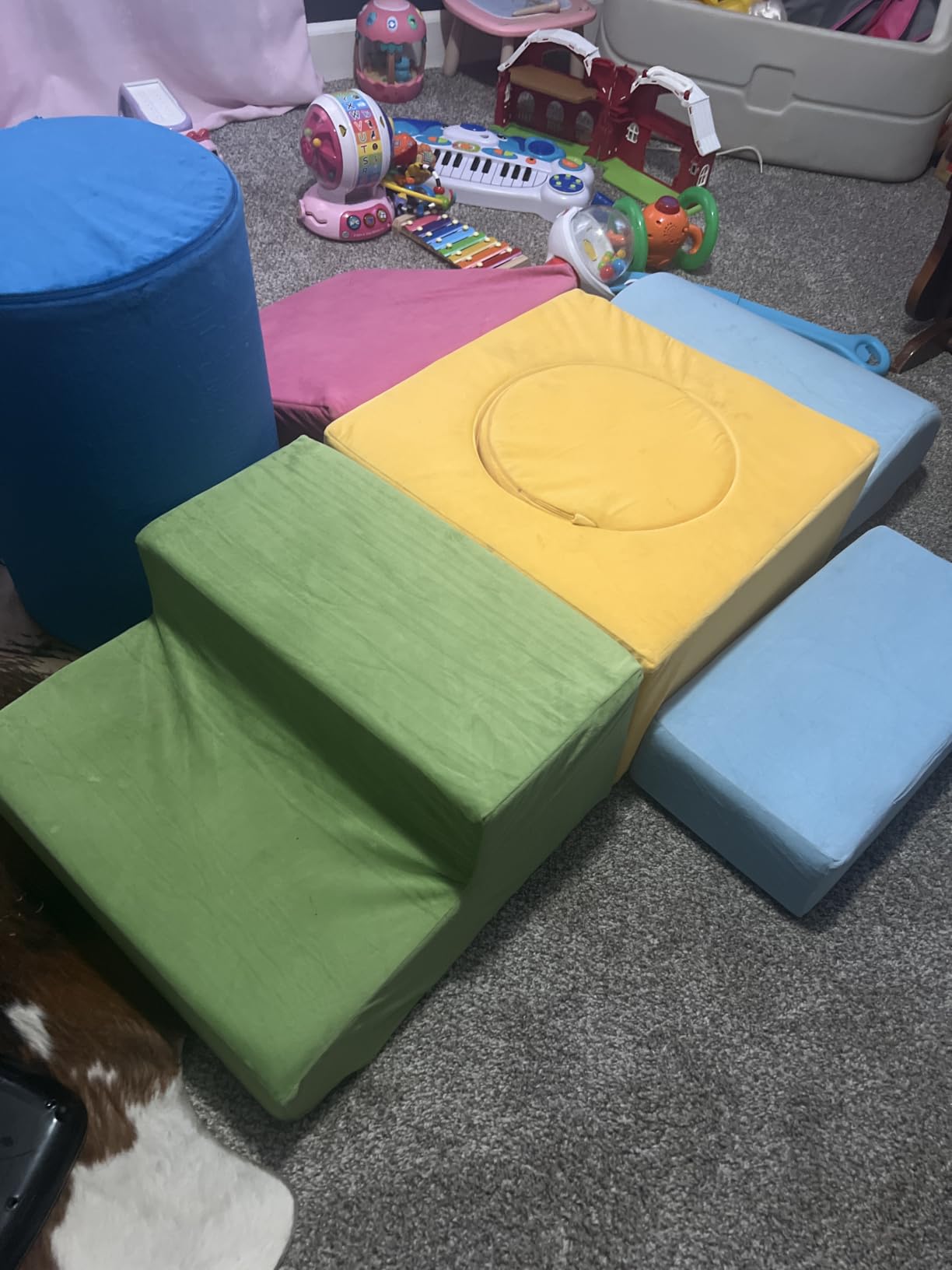 Edbuosy Toddler Climbing Toys Indoor, 7-Piece Colourful Foam Climbing Blocks, Soft Play Climbing for Toddlers, Modular Crawling & Sliding Play Set for Toddlers 1-3 Years Old customer photo 2