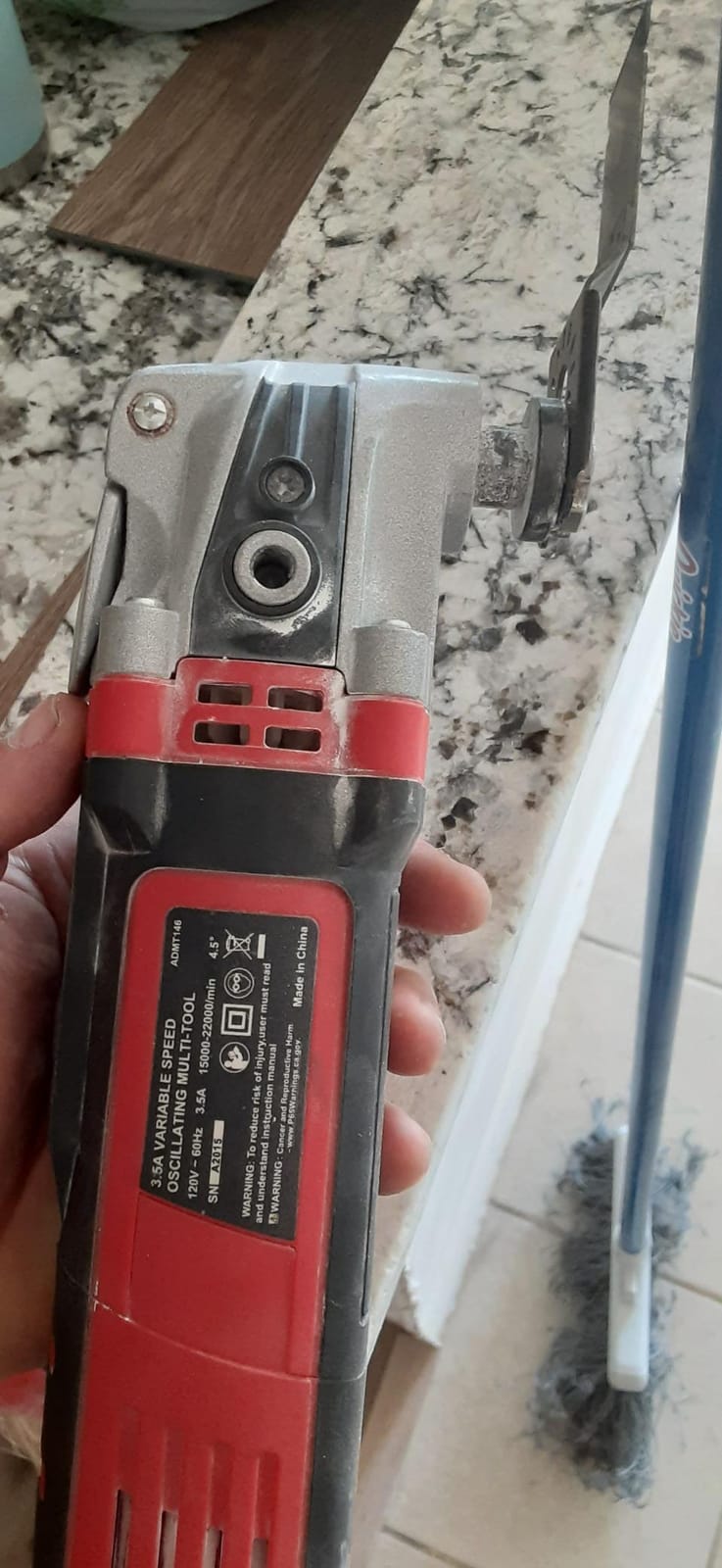 AVID POWER Cordless Oscillating Tool 20V Battery Powered Oscillating Multitool with 2.8° Oscillation Angle, Variable Speed Oscillating Saw w/ 28 Pcs Accessories for Scraping/Cutting & Sanding customer photo 1