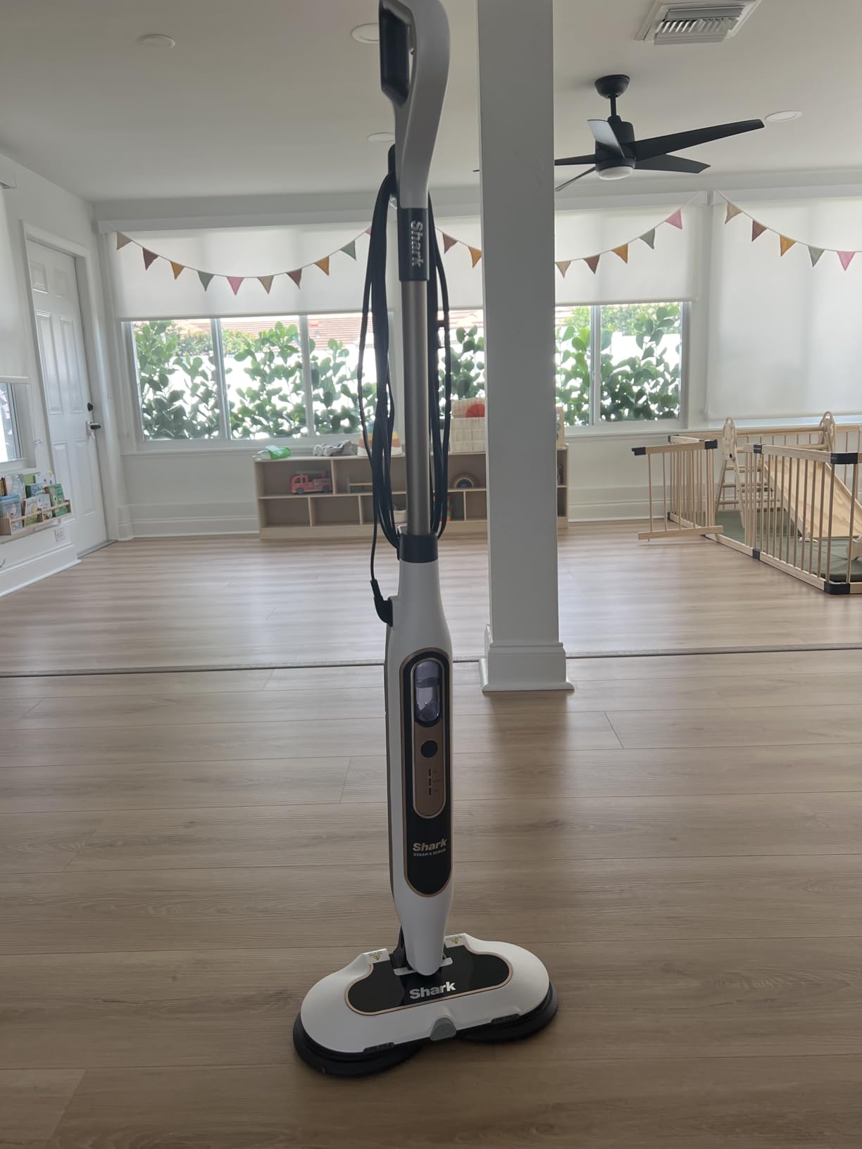 Shark Steam & Scrub with Steam Blaster Technology, White, S8201 customer photo 2