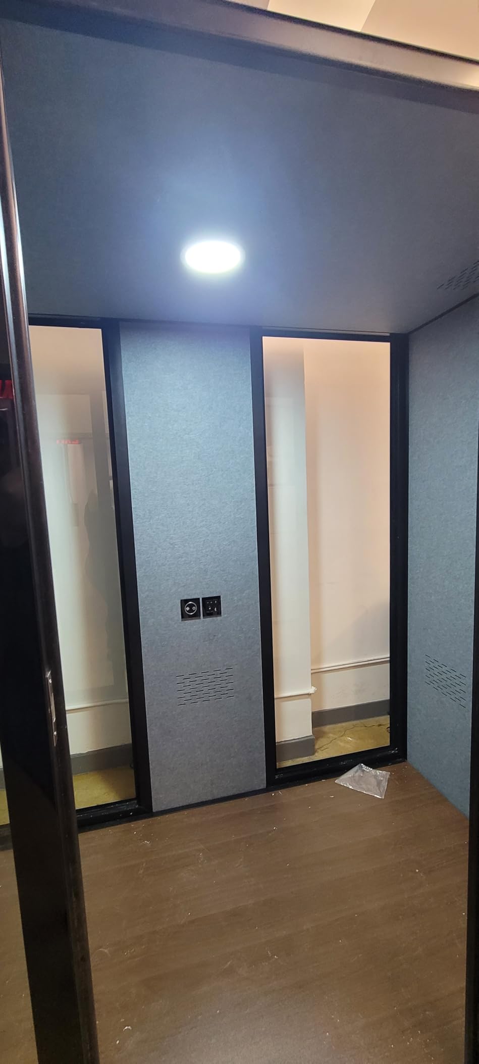 Generic Portable Soundproof Pod for Enhanced Privacy and Productivity (3XL) customer photo 2