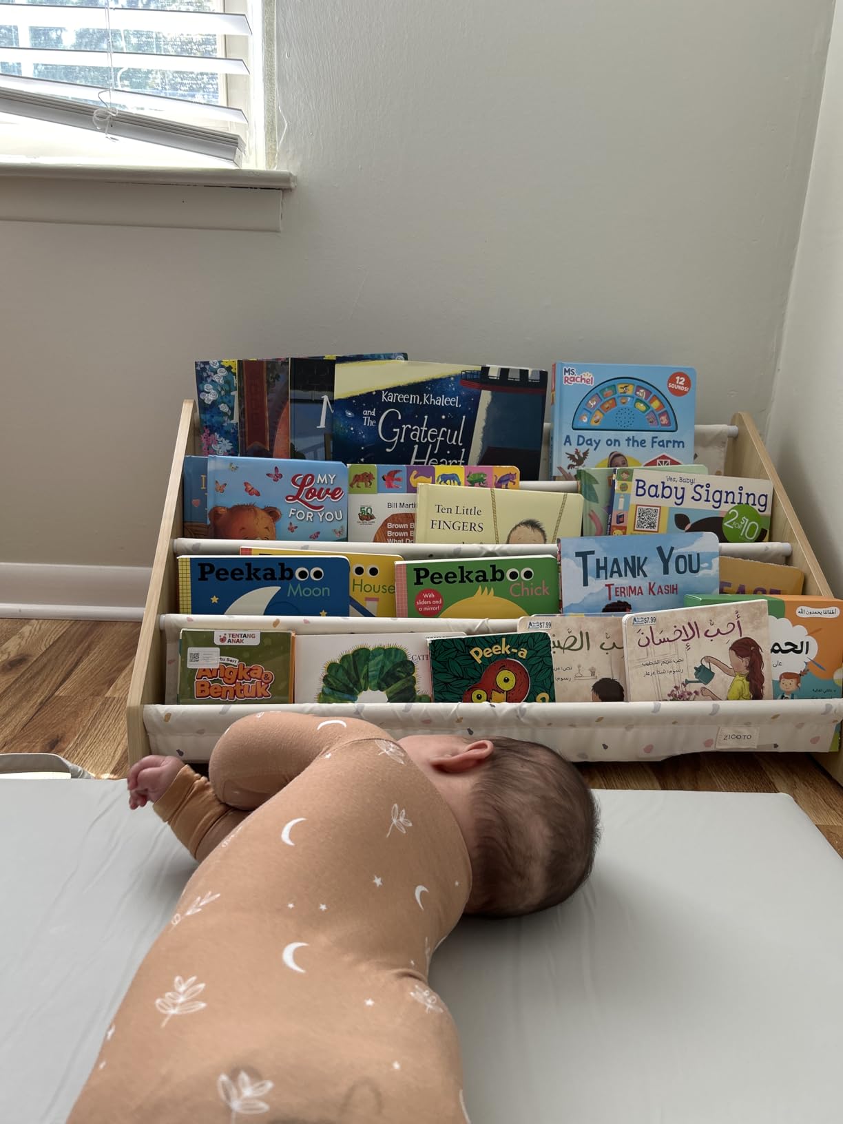 Decorative Wooden Bookshelf for Kids Rooms - Easy Install Montessori Shelf customer photo 2