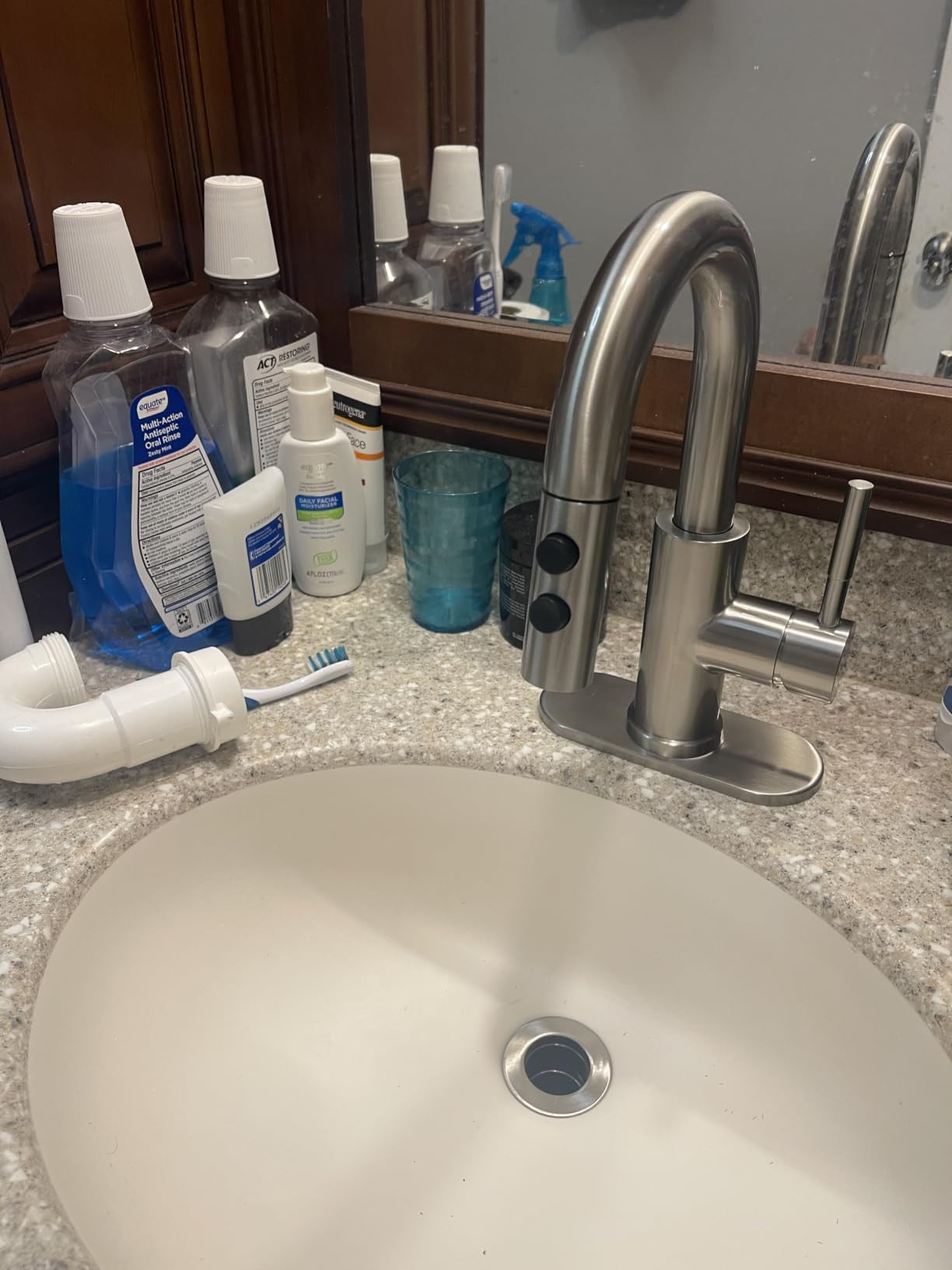 Bathroom Faucet with Sprayer, Brushed Nickel Single Hole with Pop-Up Drain customer photo 1