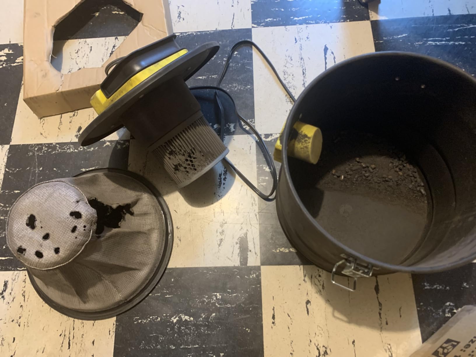 Ash Vacuum Cleaner, 800W 2.6 Gallon for Pellet Stove and Fireplace, Leak-Proof Design customer photo 1