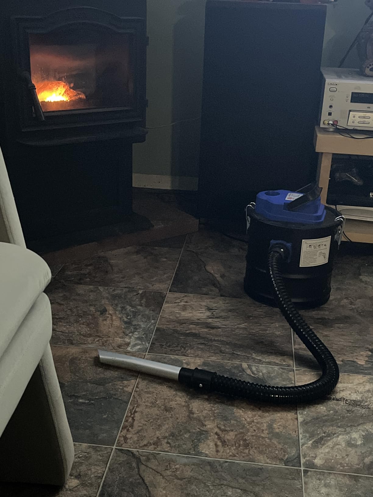 Ash Vacuum Cleaner, 800W Fireplace Ash Vac, 2.6 Gallon Blue with HEPA Filter System customer photo 2