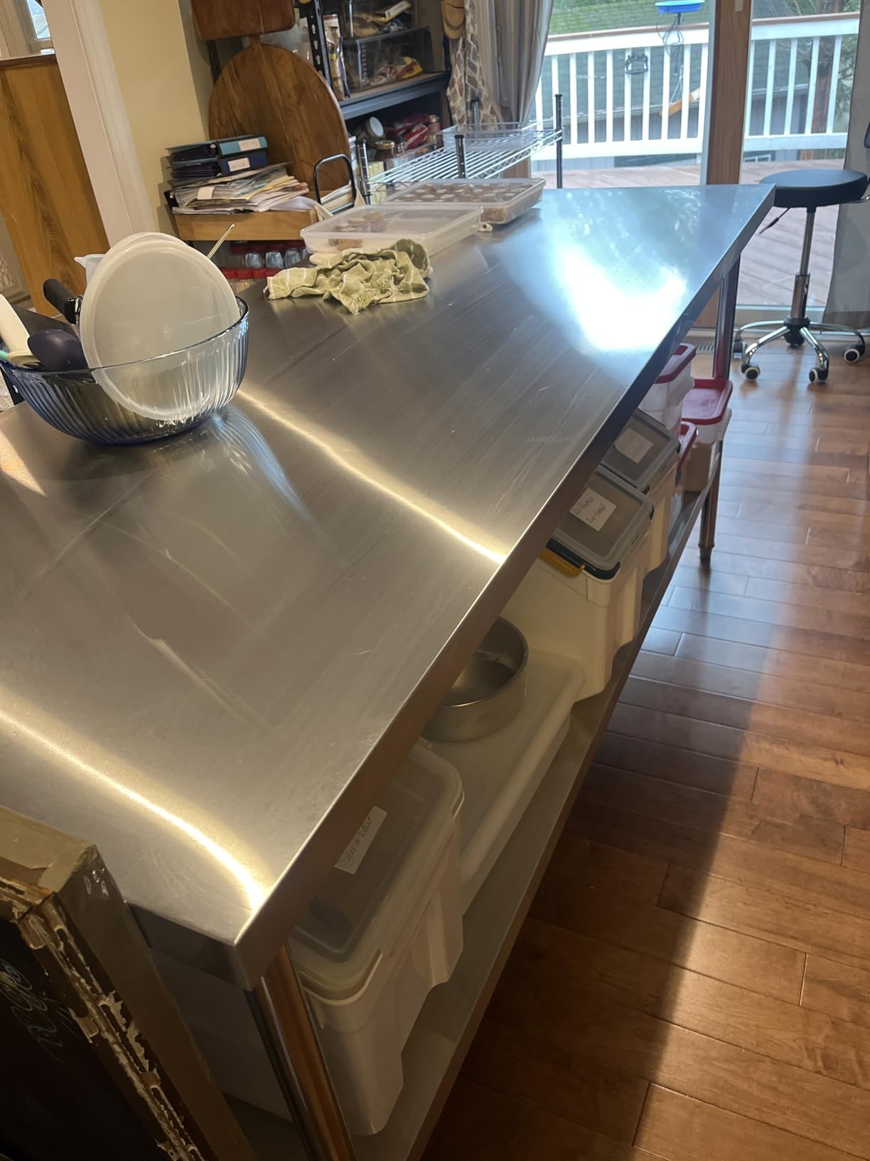 VEVOR Stainless Steel Prep Table, 30 x 72 x 34 Inch, 920 lbs Load Capacity, Heavy Duty Metal Worktable with 3 Adjustable Height Levels, Commercial Workstation for Kitchen Garage Restaurant Backyard customer photo 2