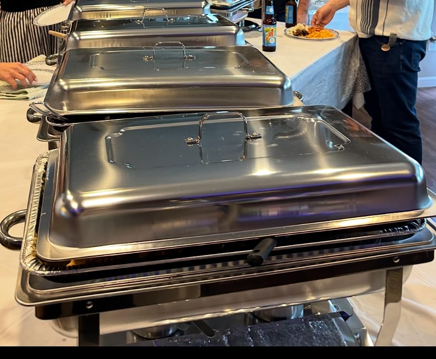 Chafing Dishes for Buffet 4 pack, 9QT [No Fingers Cut] Roll Edge Designed Chafing Dish Buffet Set [Mirror-Like Polished Finish] Food Warmers for Parties, Birthday, Holiday Parties, Church Events customer photo 1