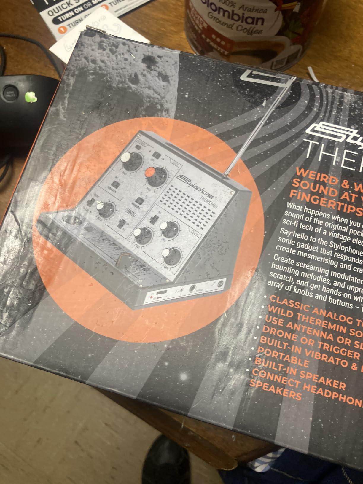 Stylophone Theremin – Award-Winning Portable Touch-Sensitive Synthesizer with Retro Analog Sound, Built-In Speaker, Delay & Vibrato Effects, Slider Control, Compact Battery-Powered Design customer photo 1