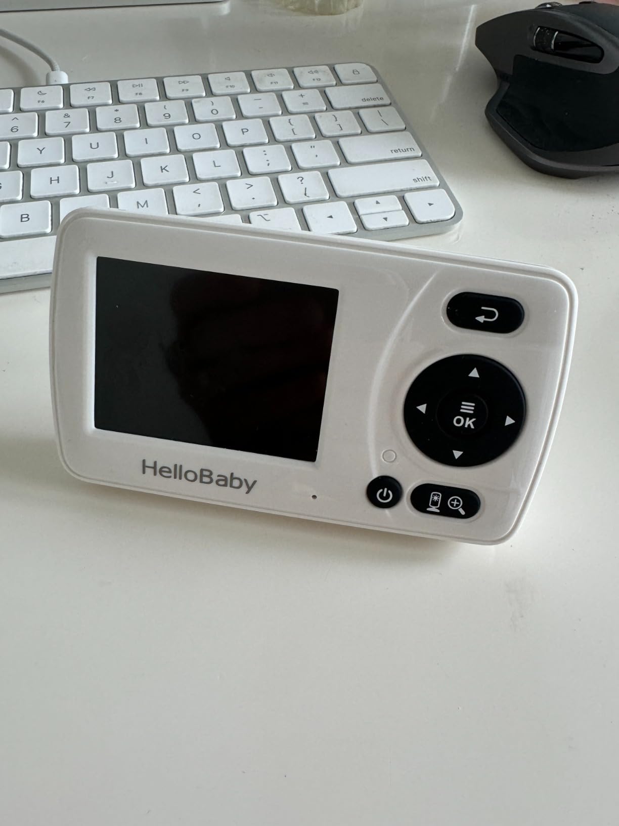HelloBaby Monitor with 2 Cameras, 2.4'' Portable Travel Screen Baby Monitor No WiFi, 1000ft Long Range Video Baby Monitor, Night Vision, VOX Mode-Power Saving, Baby Safety Camera,for Baby/Pet/Elder customer photo 2