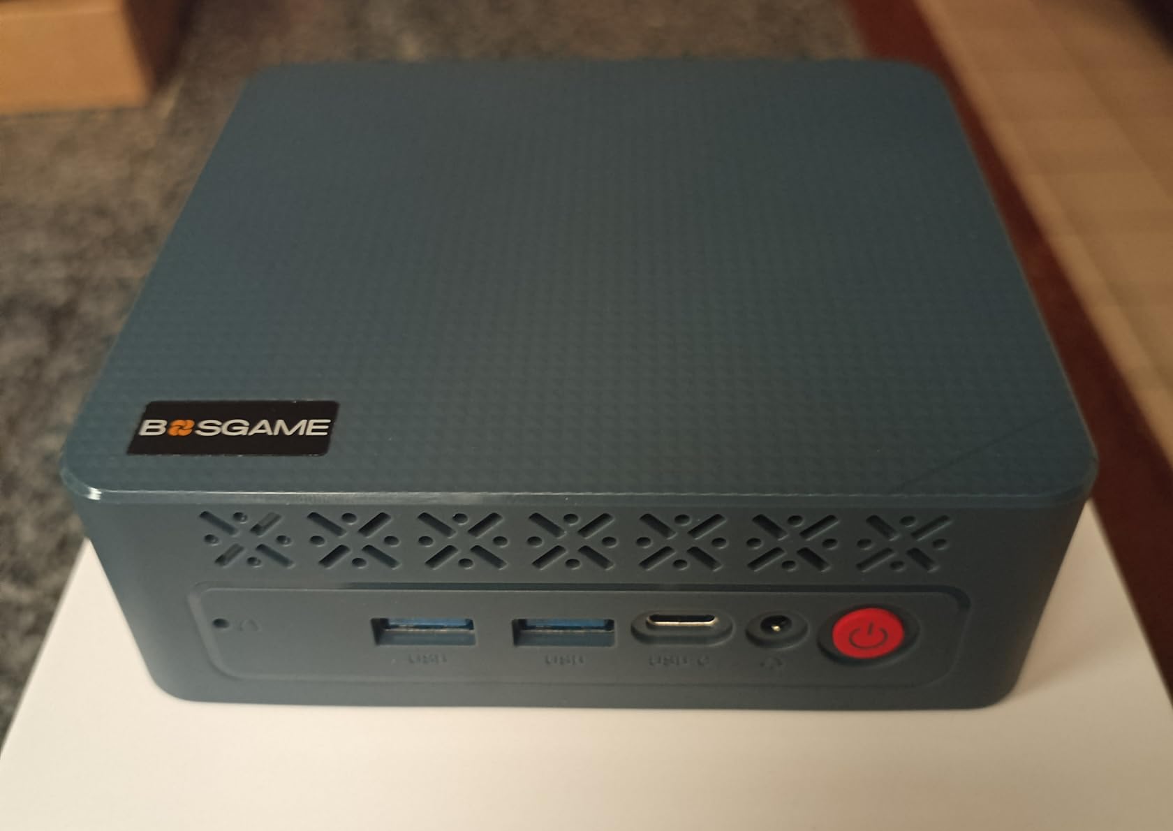BOSGAME E2 Plus Mini PC AMD Ryzen 5 3501U 8GB RAM 256GB SSD customer photo 2