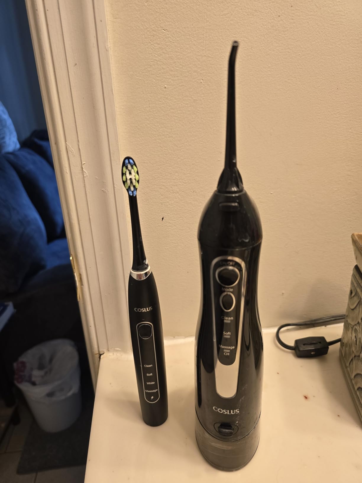 COSLUS C20C41 Water Flosser Electric Toothbrush Combo, 2-1 Oral Clean Kit customer photo 1
