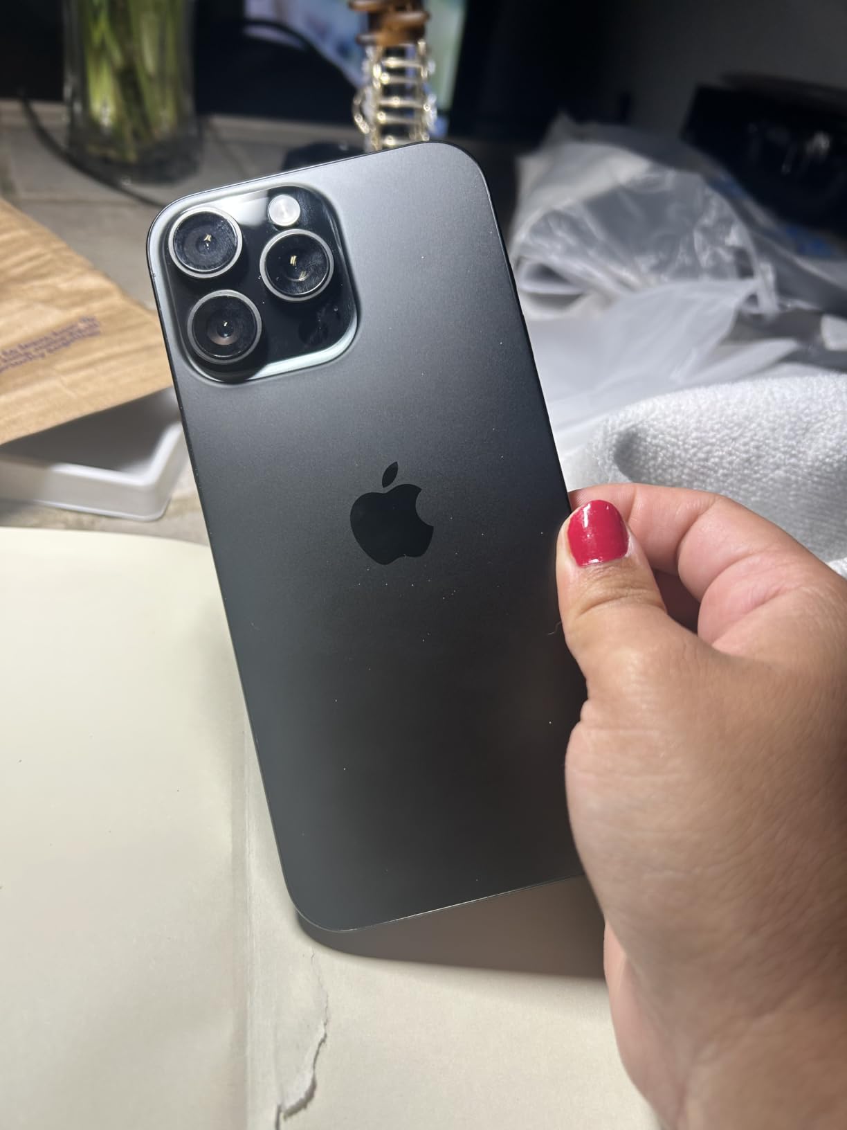 Apple iPhone 16 Pro Max, 256GB, Black Titanium - Unlocked (Renewed) customer photo 1