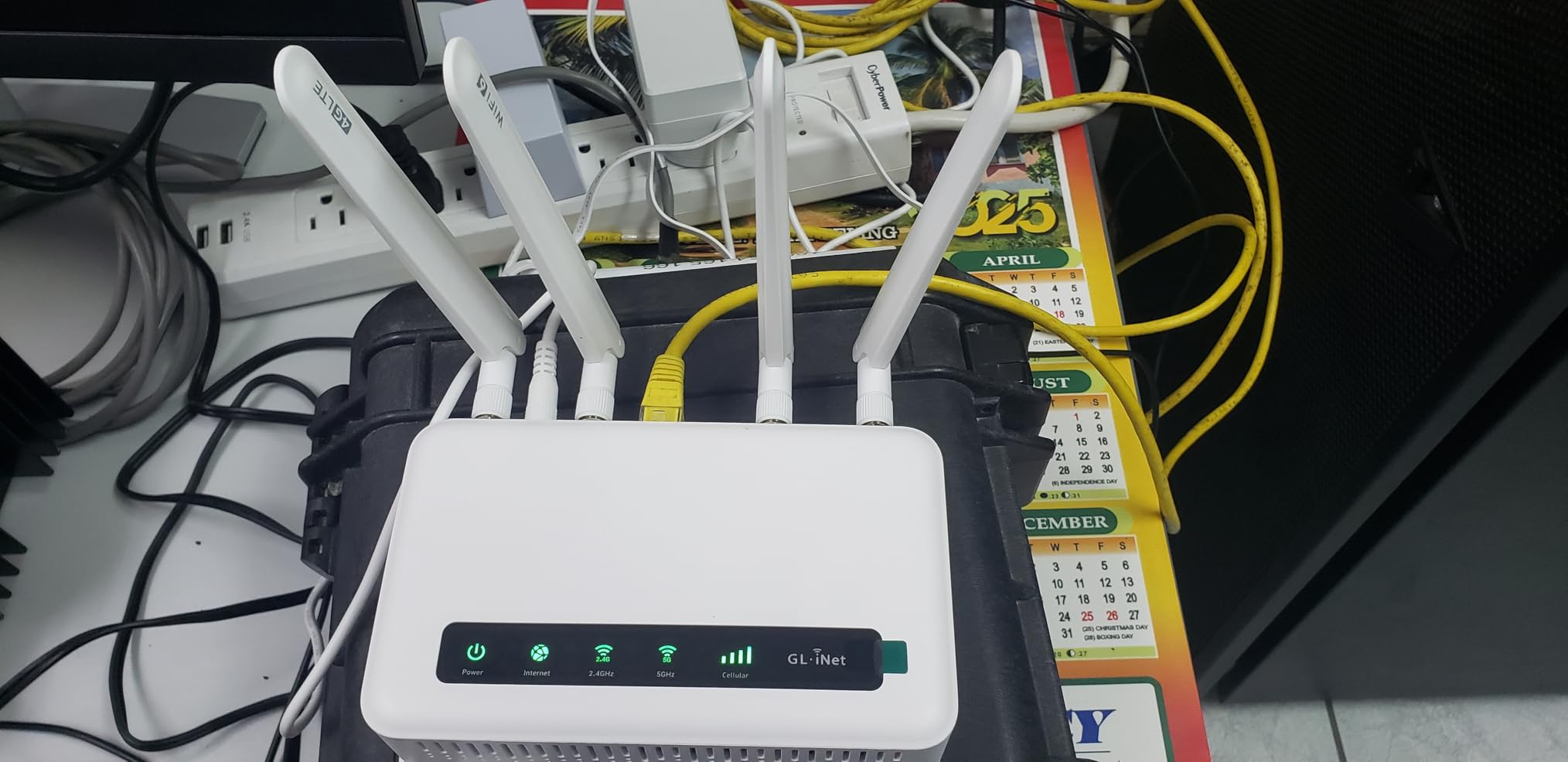 GL.iNet GL-X2000 Spitz Plus 4G LTE CAT 12 Wi-Fi 6 Dual-SIM Router, NA Only customer photo 2