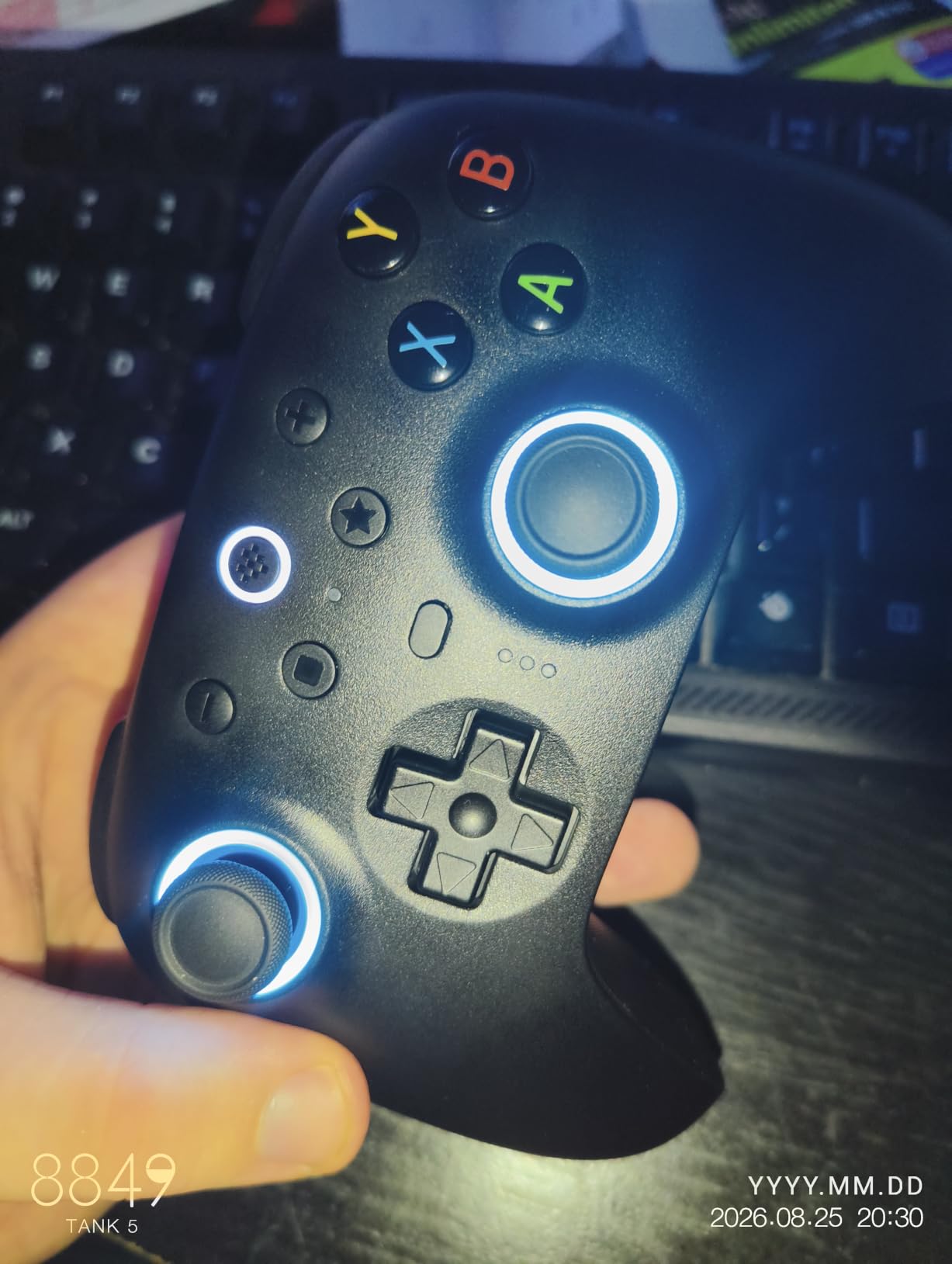 8Bitdo Ultimate 2 Wireless Controller for PC, Apple, Steam & Android, Black customer photo 1