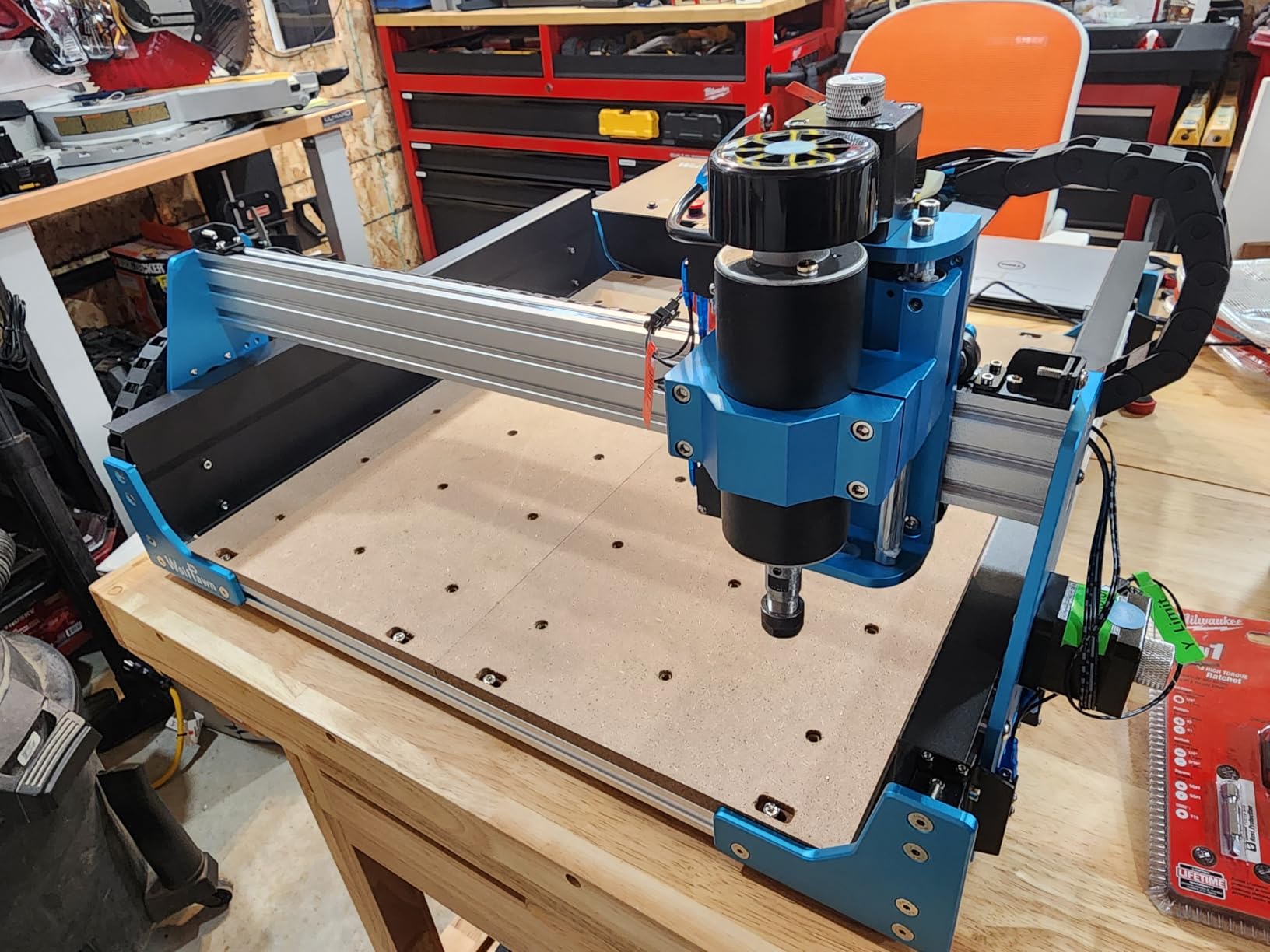 CNC Router Machine 4040-PRO for Metal Acrylic Cutting Milling,GRBL Control Engraving Machine with 500W Spindle, Lead Screw Driven, 3 Axis Engraving, Working Area 15.7” x 15.7” x 2.9” customer photo 1