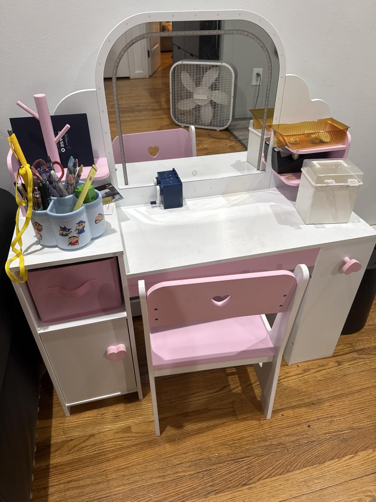 Frogprin Kids Vanity with Lights and Chair, Princess Makeup Vanity Desk with Mirror Bookshelf Storage Cabinet,3 in 1 Toddler Vanity Table Makeup Dressing Table, Pretend Play Vanity Set for Little Girl customer photo 2