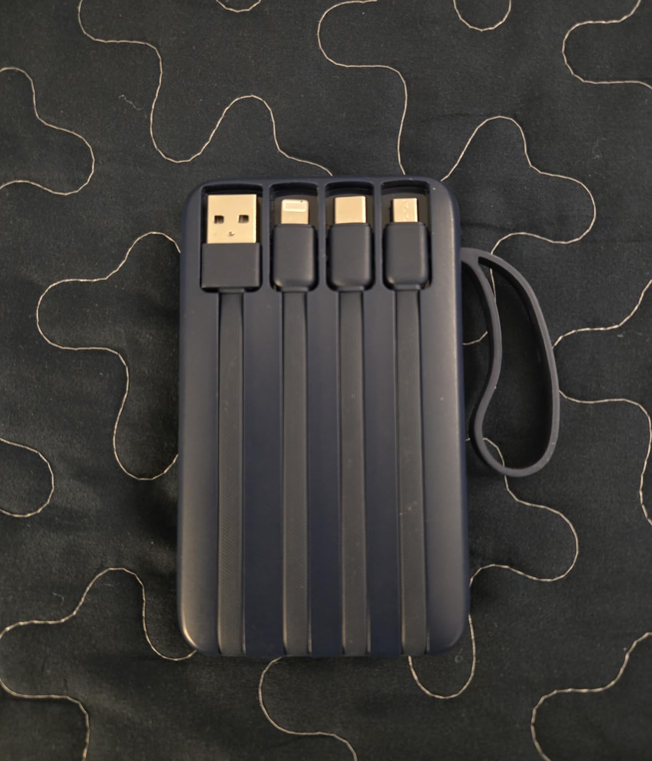 HELLEE 15000mAh Portable Charger Power Bank, 45% Smaller Built-in 4 Cables customer photo 1