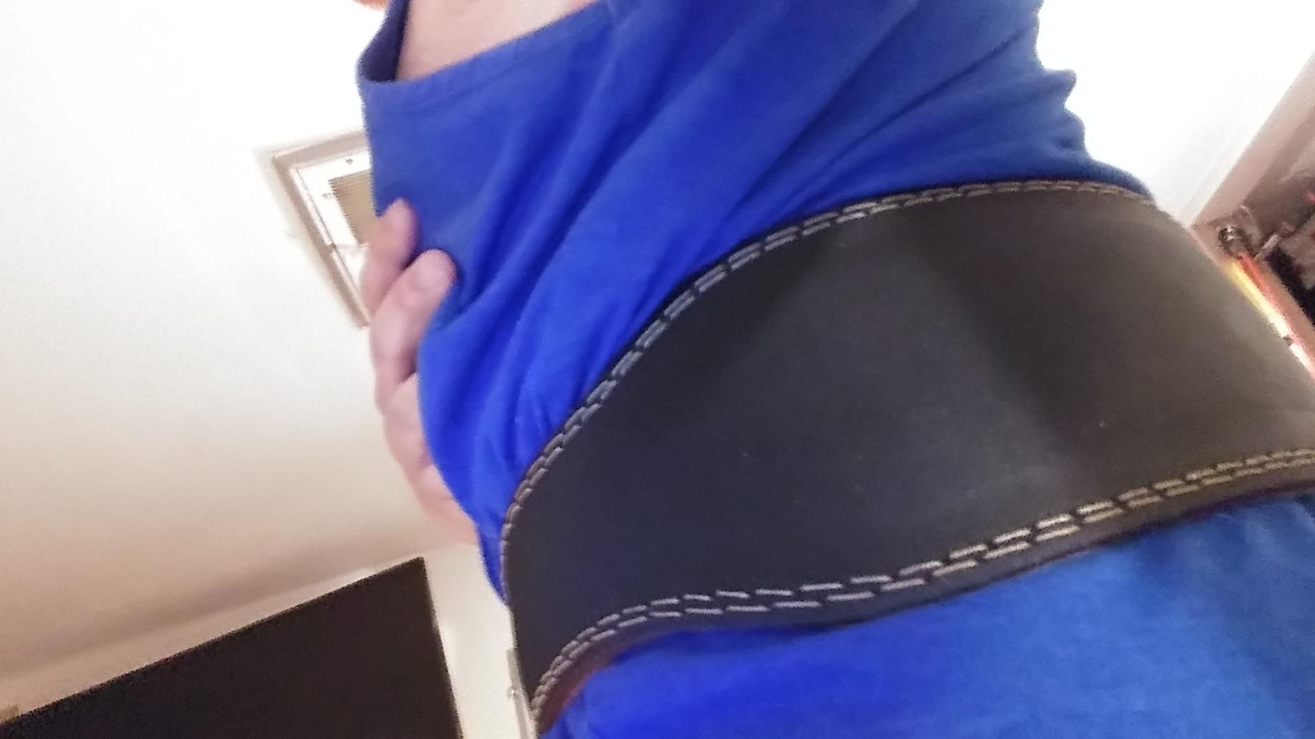 Harbinger Padded Leather Contoured Weightlifting Belt - 4