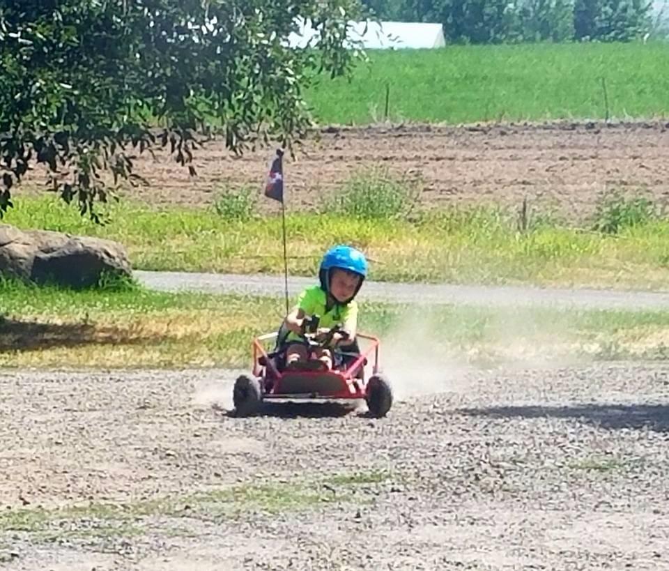 Ground Force Dune Runner Go Kart | Electric Race Cart customer photo 1