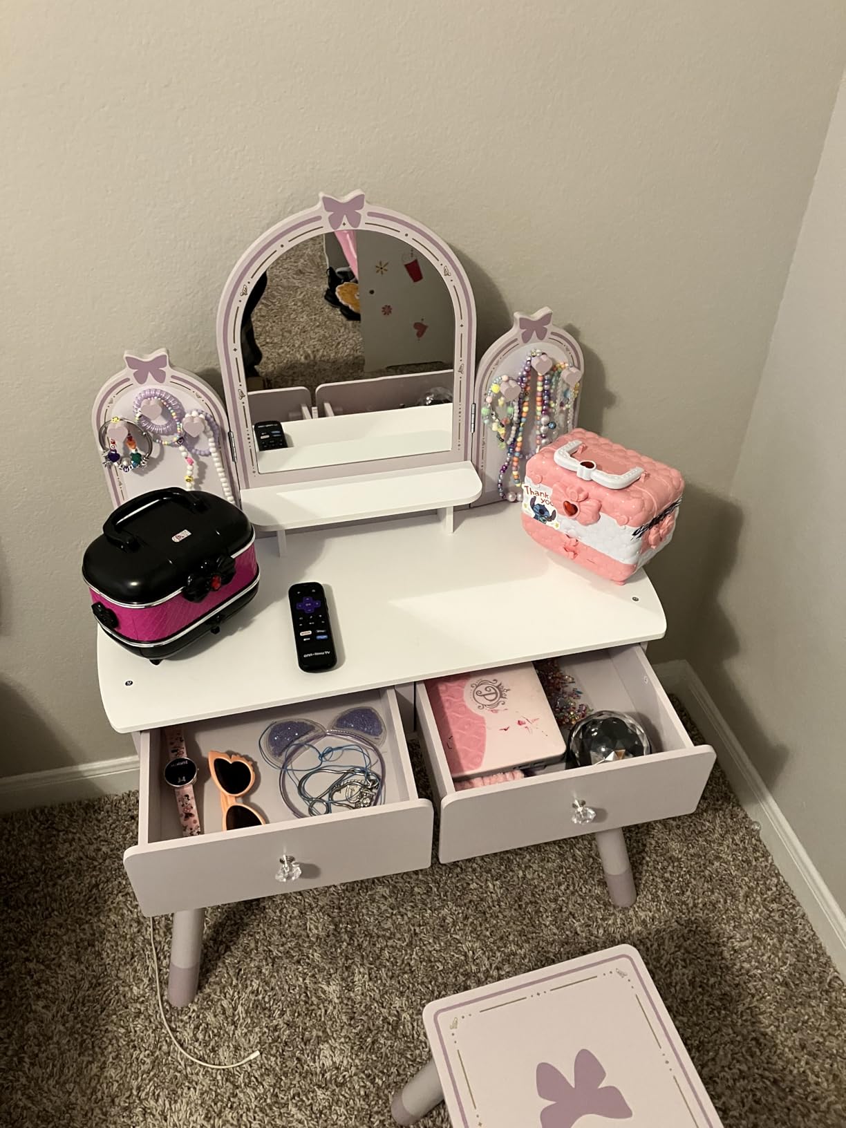 ROBUD Kids Vanity Table Set with Mirror, Drawer, Chair & Accessories customer photo 2