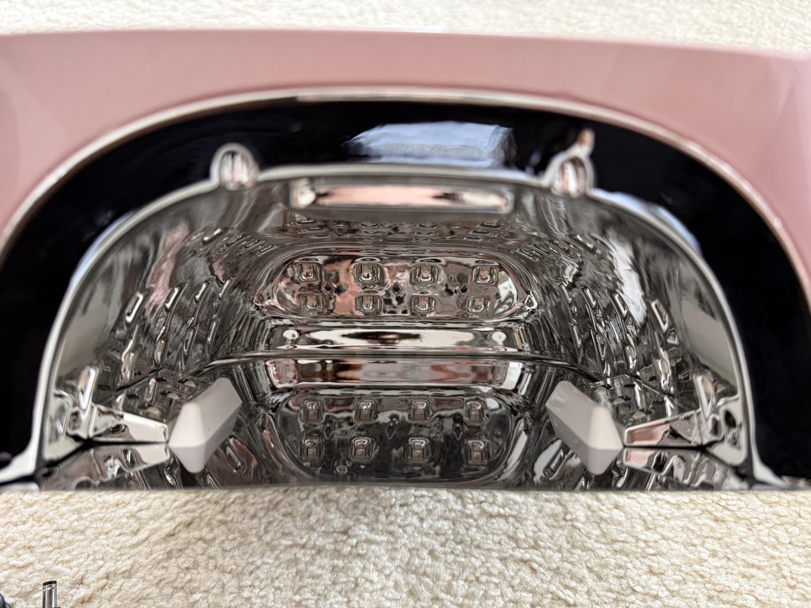 52 LEDs Cordless UV Nail Lamp, 96W High Power, Magnetic Mirror Base,Thumb Light,4 Timers, Auto Sensor, Key Sound, Built-in Cooling Fan,Remote Control Professional UV Light for Gel Nails(Black) customer photo 2