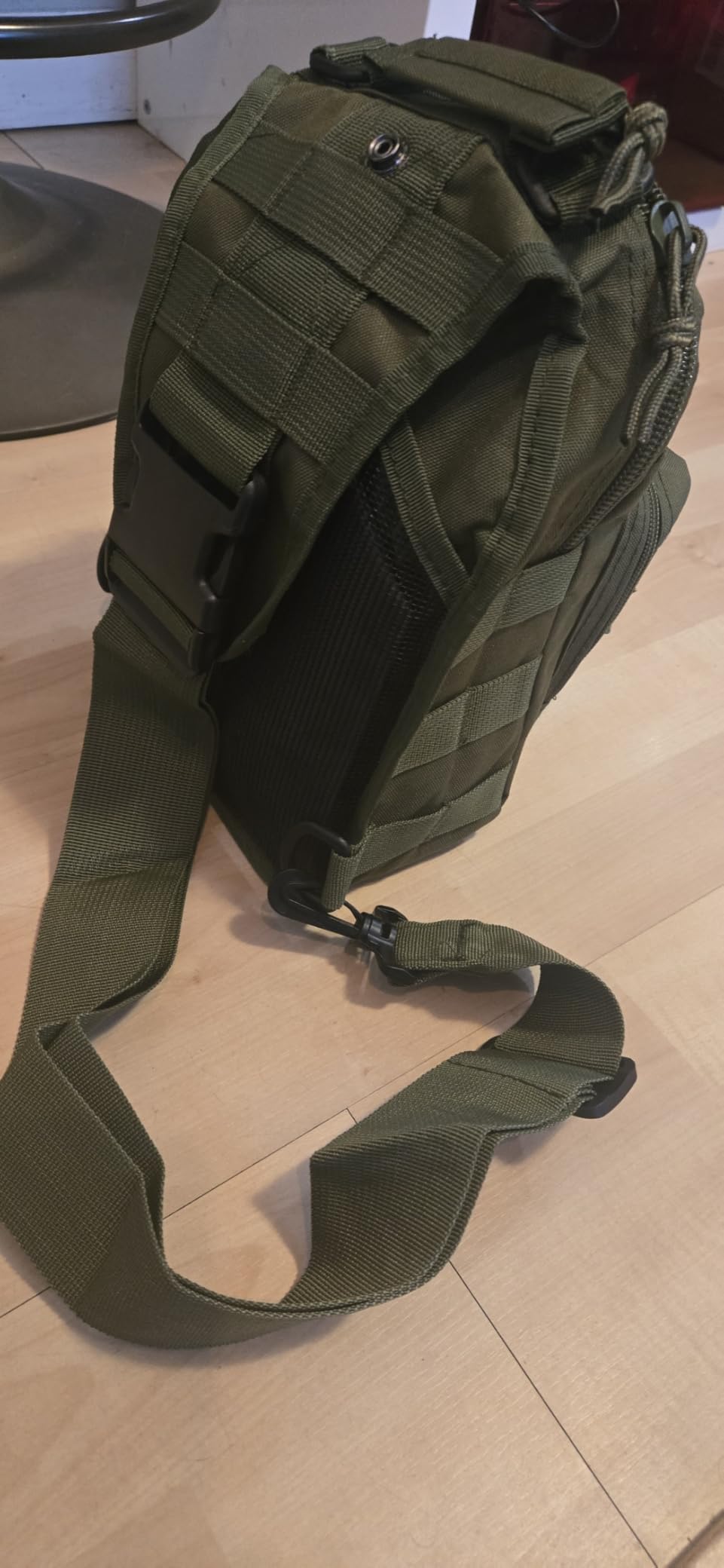 Survival Kit, 250pcs Survival Tools Tactical Gear and Trauma Bag, Survival First Aid Kit with Molle Crossbody Bag & Emergency Tent for Earthquake, Bug Out, Outdoor Adventure, Gifts for Christmas Men customer photo 2
