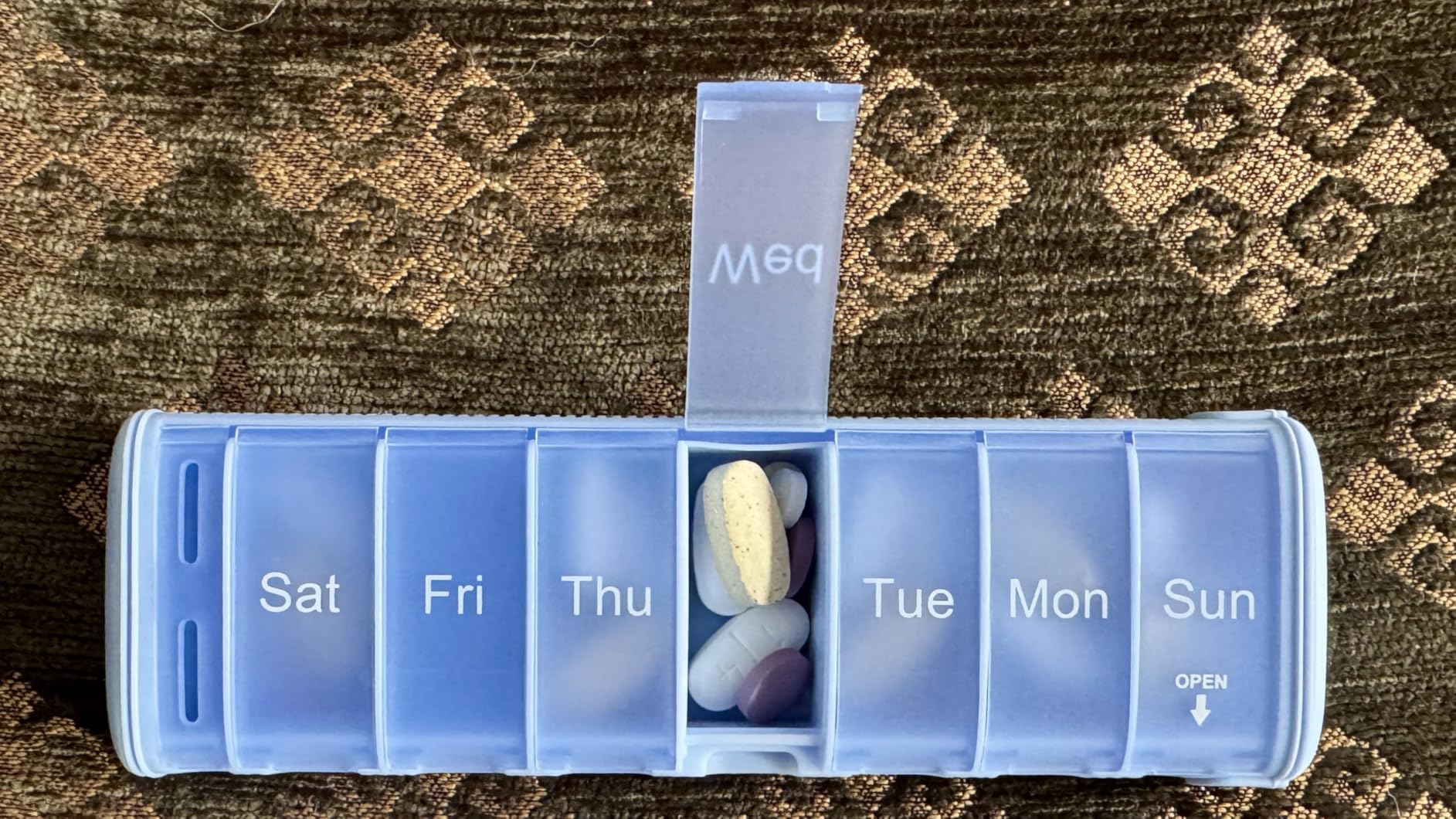 84-Day(1X) Automatic Pill Dispenser - App & On-Device Setup by Family, LCD Display, Digital Lock, Sound & Light Alerts - Safe Medication Organizer Management for Seniors (6-Tray, White) customer photo 2