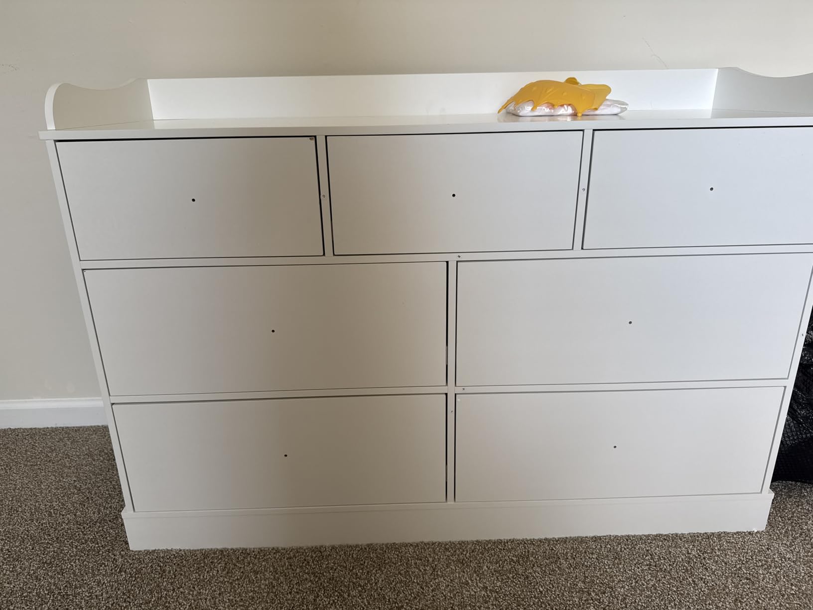 Vabches Kids Dresser Cabinet with 7 Drawers, Changing Table for Nursery, White Chest of Drawers, Baby Dresser, Kids Bedroom Furniture, Nightstand for Child’s Room, White customer photo 2