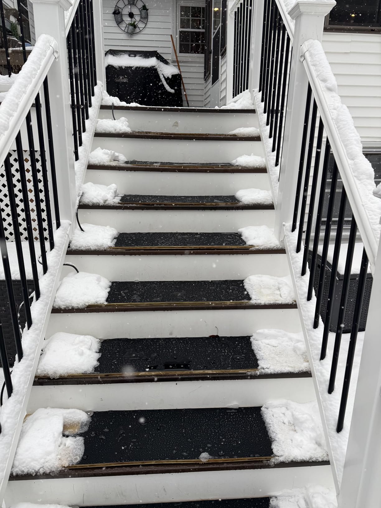5 Pcs Heated Snow Melting Mats,10x30 in No-Slip Rubber Heated Outdoor Mats customer photo 2