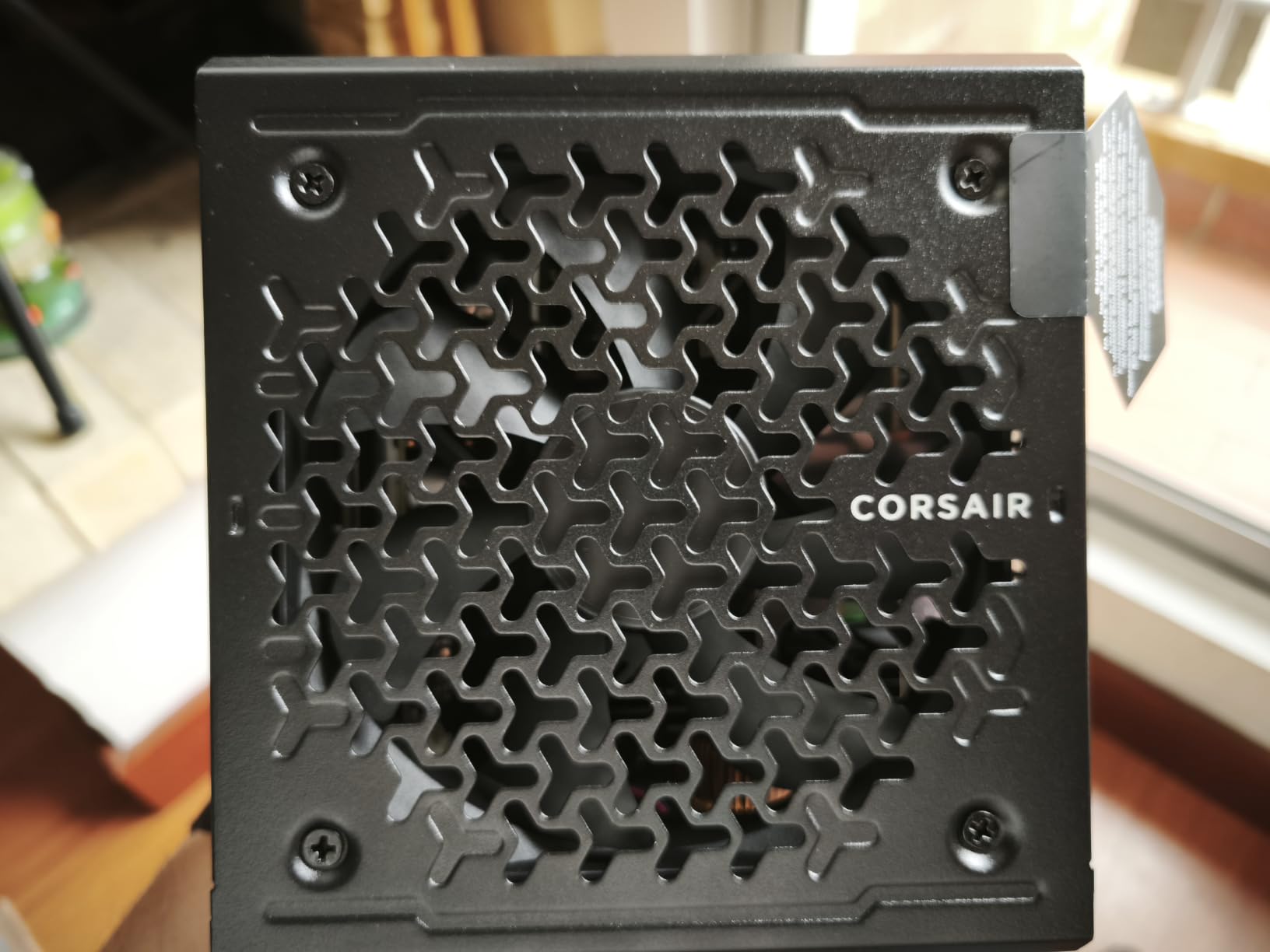 CORSAIR RM750e ATX 3.1 PCIe 5.1 Ready 750W Power Supply – Black customer photo 1