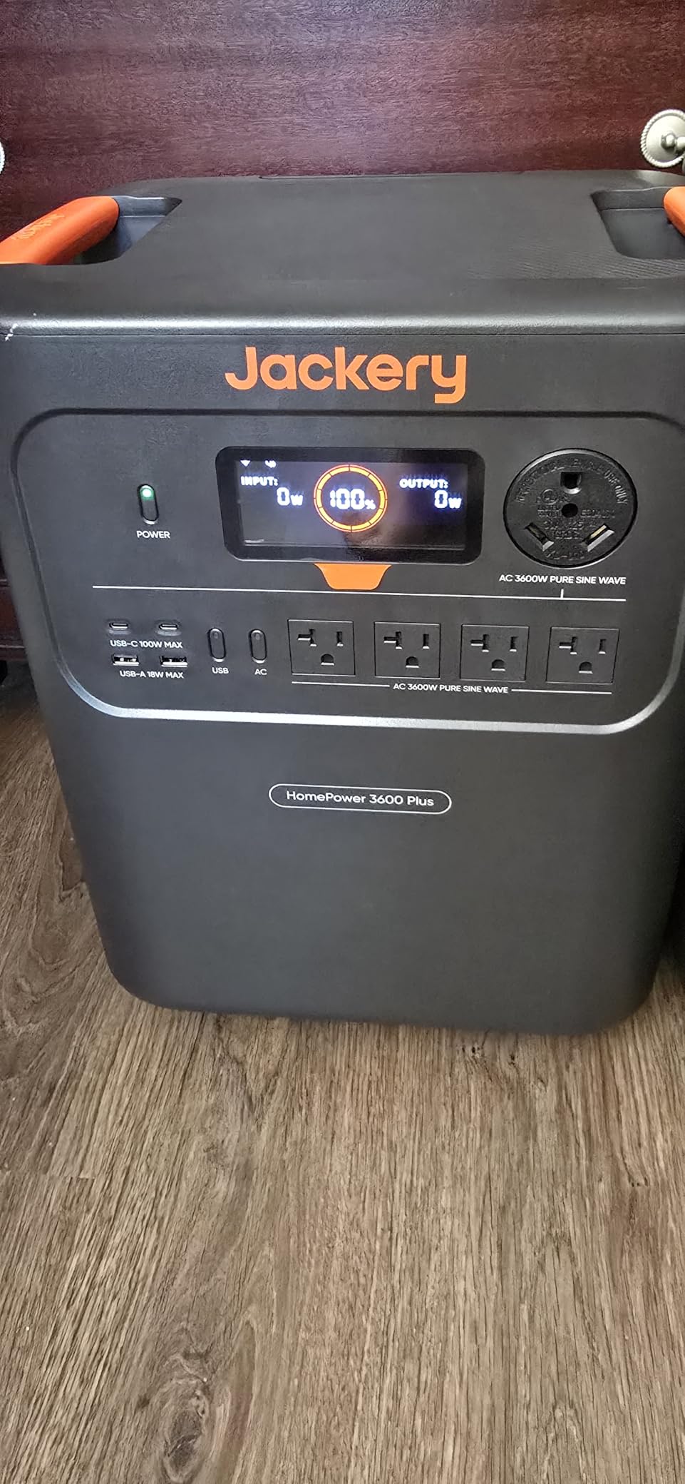 Jackery HomePower 3600 Plus Power Station, 3584Wh, 3600W AC Output customer photo 2