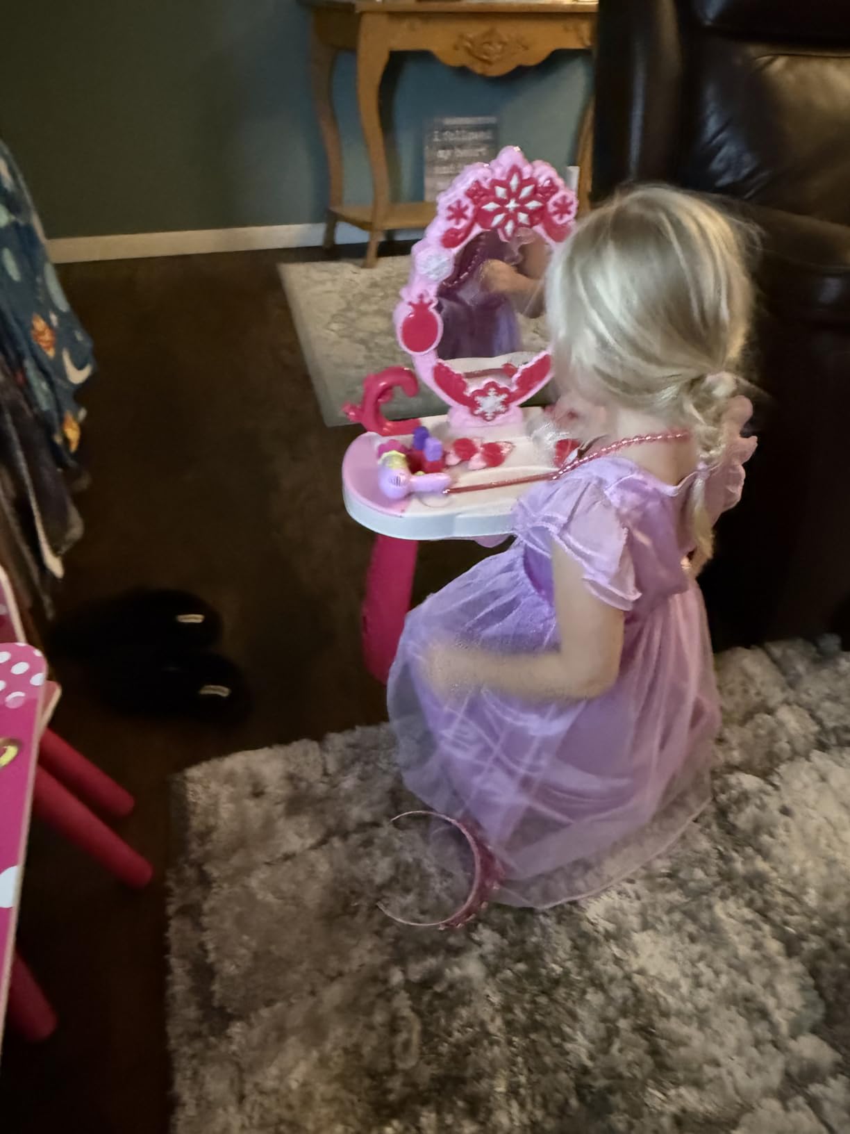 Toddler Vanity Kids Vanity Table and Chair Set, Girls Makeup Table with Mirror Lights & Music, Pretend Play Dress Up Toys with Hair Dryer, Princess Crown & Wand, Storage Bag, Gifts for Girls Age 3 4 5 customer photo 1