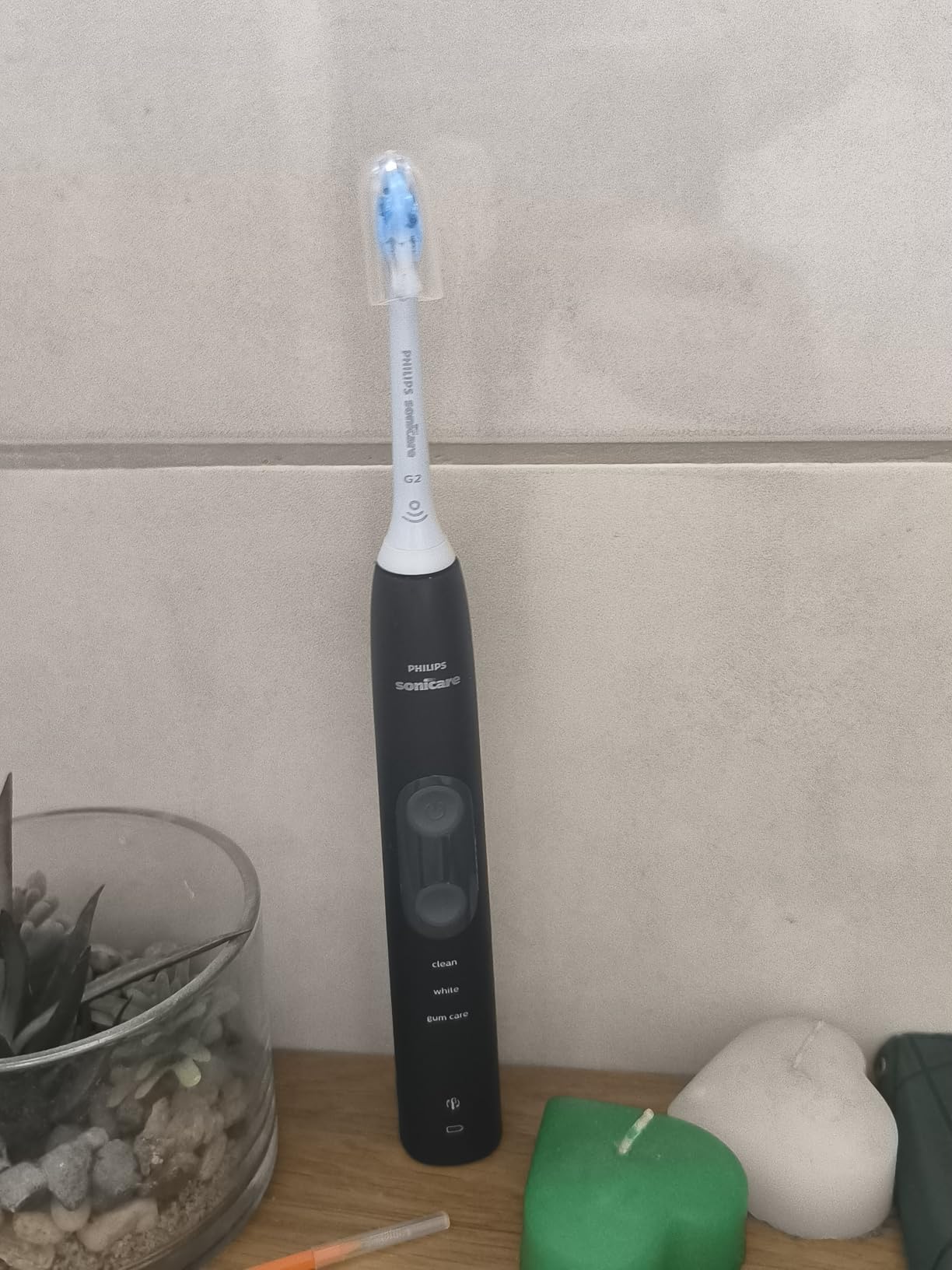 Philips Sonicare ProtectiveClean 5300 Electric Toothbrush & Flosser Bundle customer photo 2