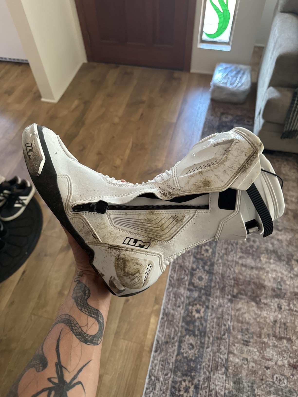 ILM Motorcycle Racing Boots Sport Footwear CE Protective Gear Model BRC1 | CE Racing Boots, Dual-Layer, TPU Armor, Anti-Torsion Sole, Heel/Shin Vents, 3D Mesh Liner, Side zip, Quick-Lock Buckle customer photo 2