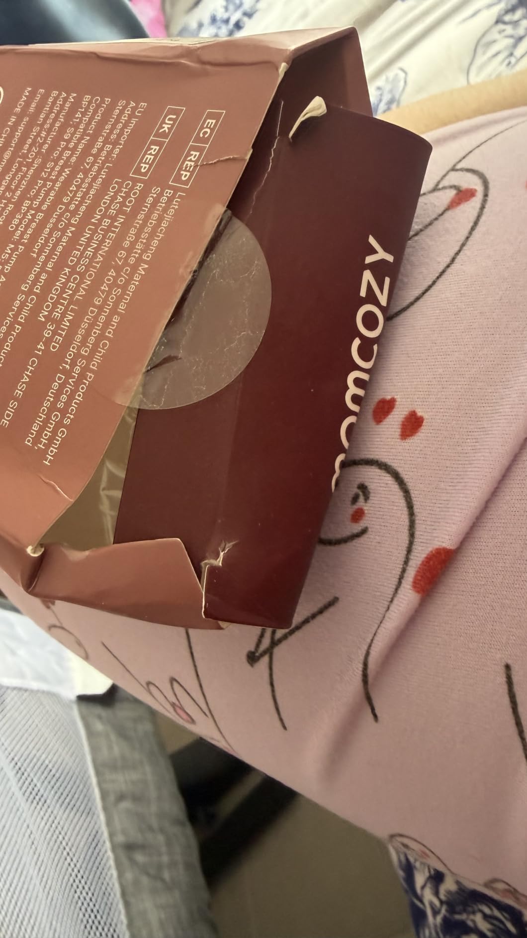 Momcozy Air 1 Wearable Breast Pump,Ultra-Slim with Wireless Charging Case customer photo 1