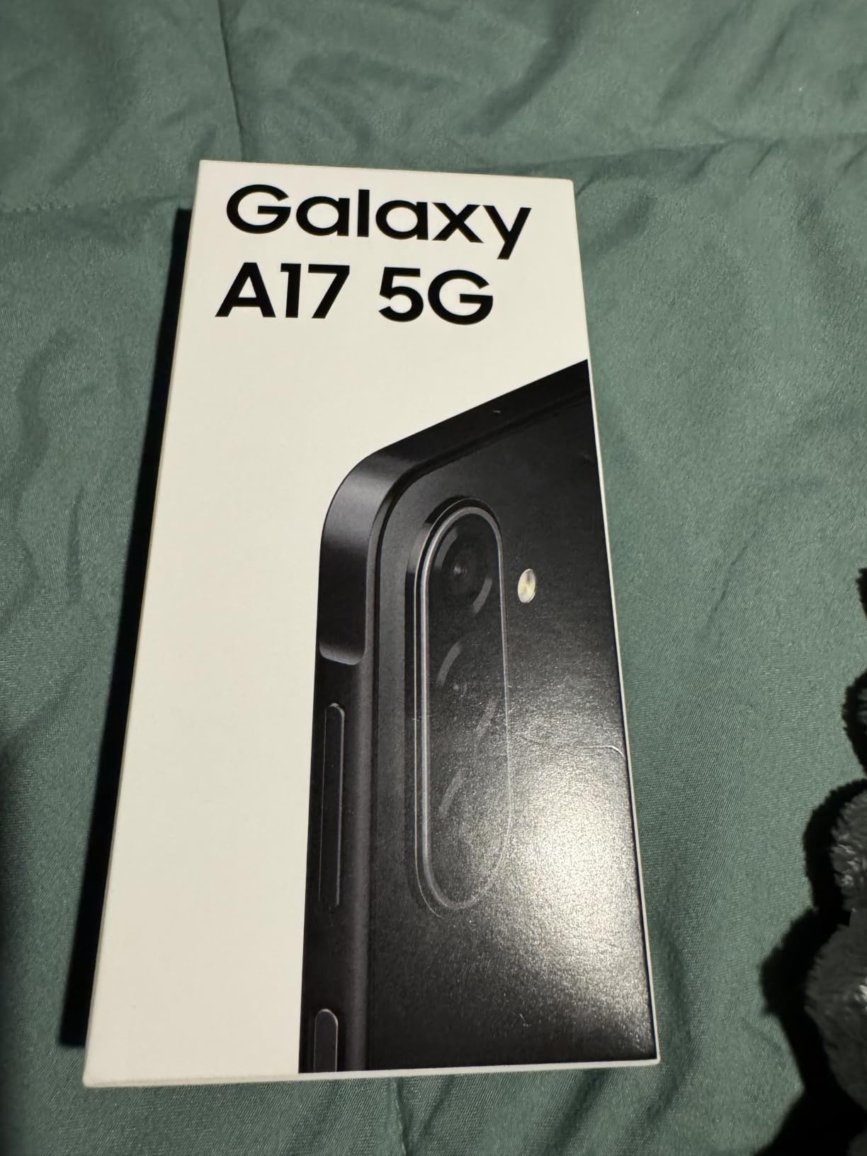 Samsung Galaxy A17 5G Smart Phone 128GB, US 1 Yr Manufacturer Warranty Gray customer photo 2