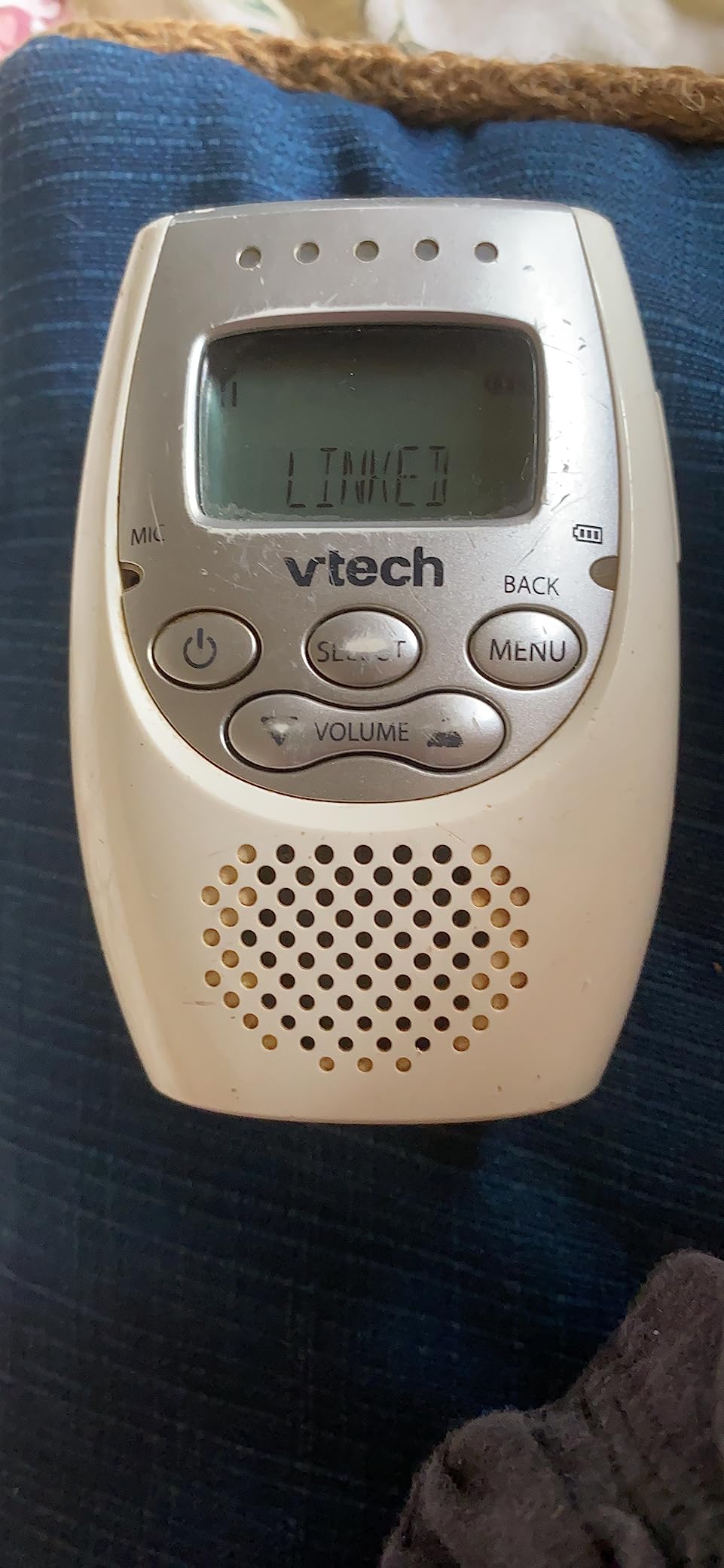 VTech 2 Parent Units Digital Audio Baby Monitor with Glow-on-Ceiling Night Light, Up to 1,000ft of Range, Vibrating Sound-Alert, Two-Way Talk Intercom, Sound Indicator, Secure Transmission: TM8212-2 customer photo 2