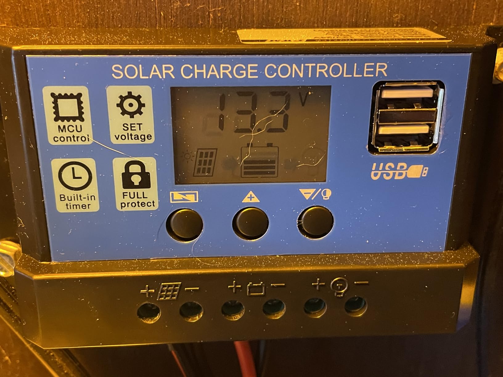 100A MPPT Solar Charge Controller with Auto Parameter LCD Display customer photo 2