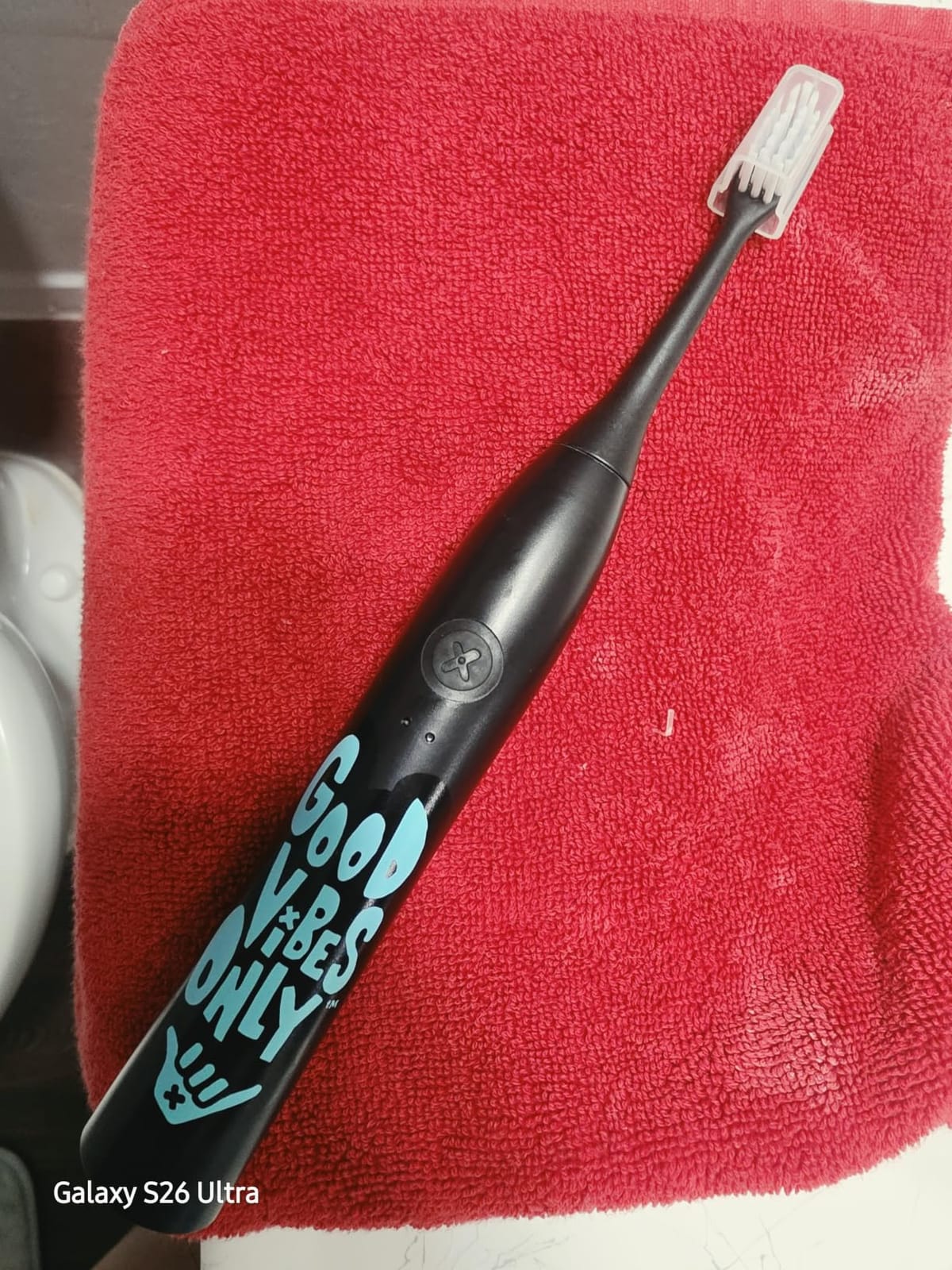 Made by Dentists Sonic X Electric Toothbrush - Rechargeable Kids Sonic Toothbrush, 8X Plaque Removal, 2 Speed Modes, 2-Minute Timer 6 Brush Heads Included, Tweens Ages 7+, Good Vibes Only Edition customer photo 2