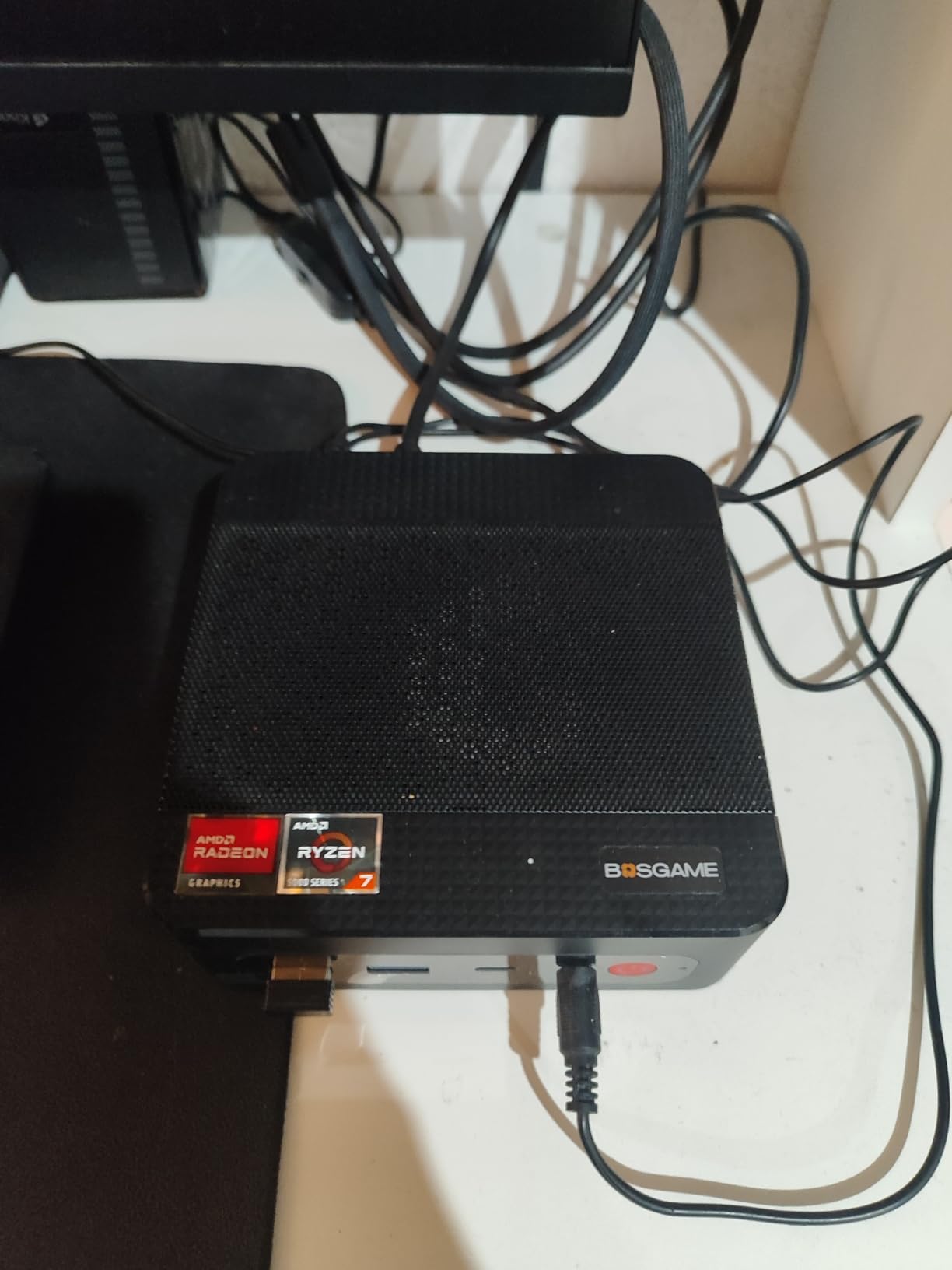 BOSGAME E5 11 Pro Mini PC, AMD Ryzen 5300U 4C/ 8T, Business Home Office PC customer photo 2